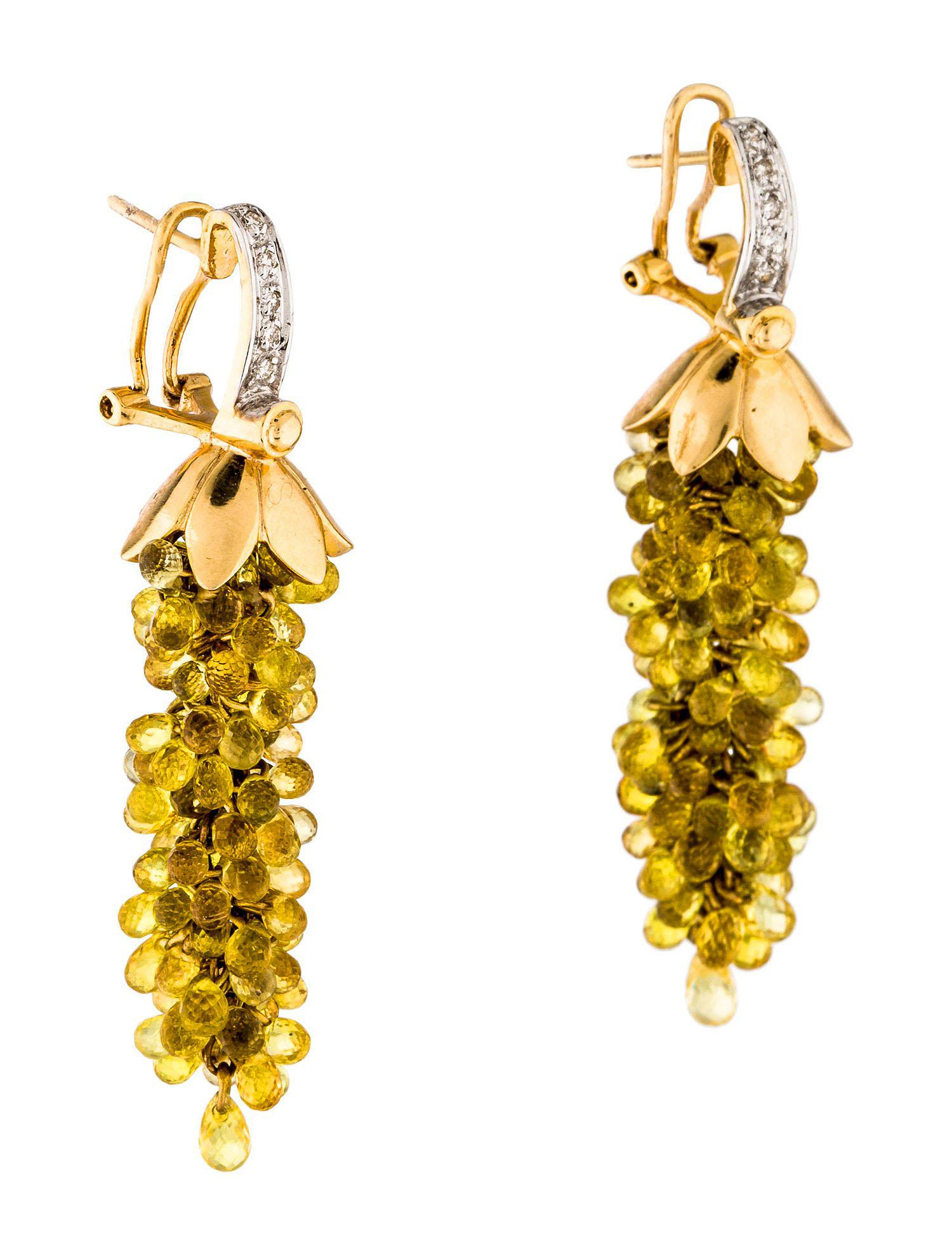 Yellow Sapphire Chandelier Earrings with Diamonds, 14 Karat Gold In New Condition In New York, NY