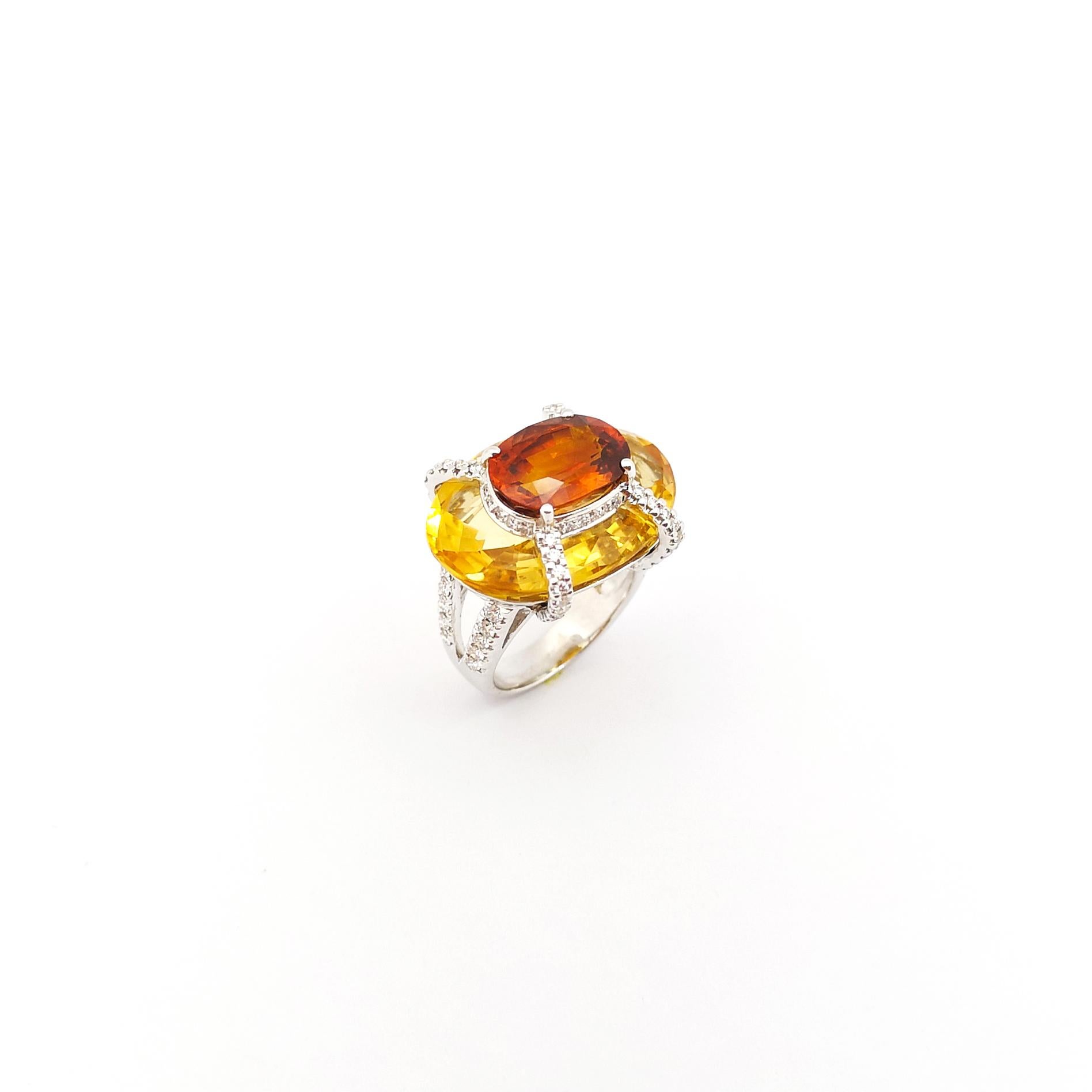 Bague en or blanc 18 carats, saphir jaune, citrine et diamants en vente 6