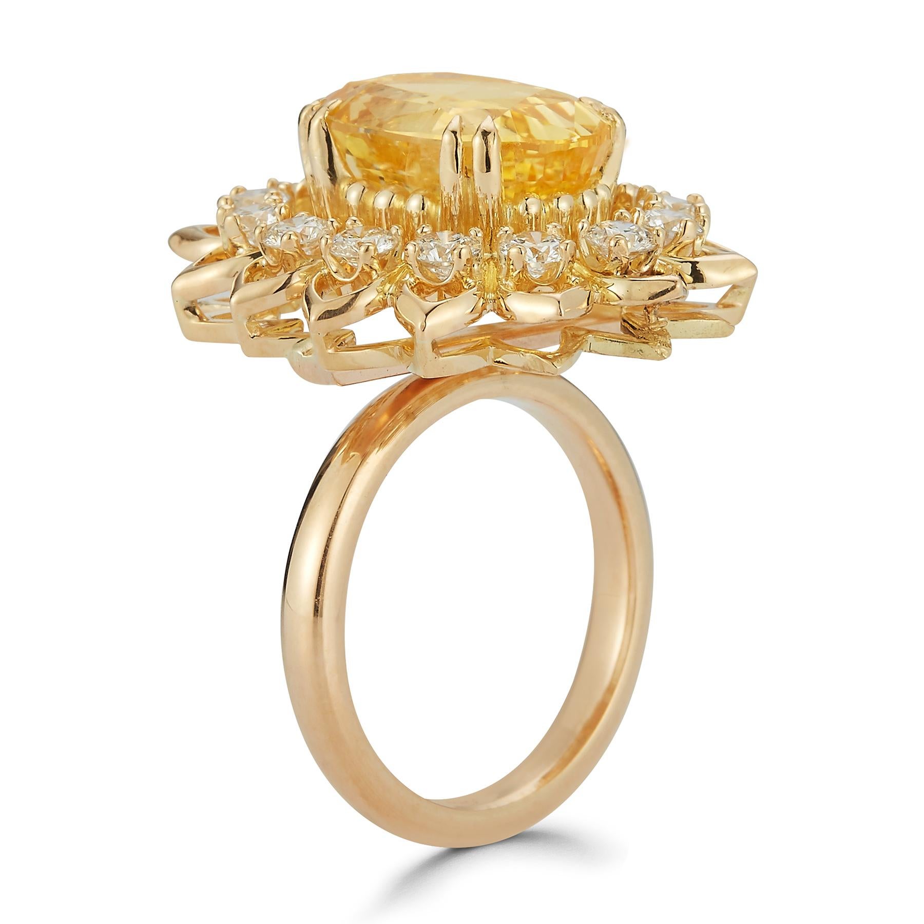 Yellow Sapphire & Diamond Flower Cocktail Ring In Excellent Condition For Sale In New York, NY