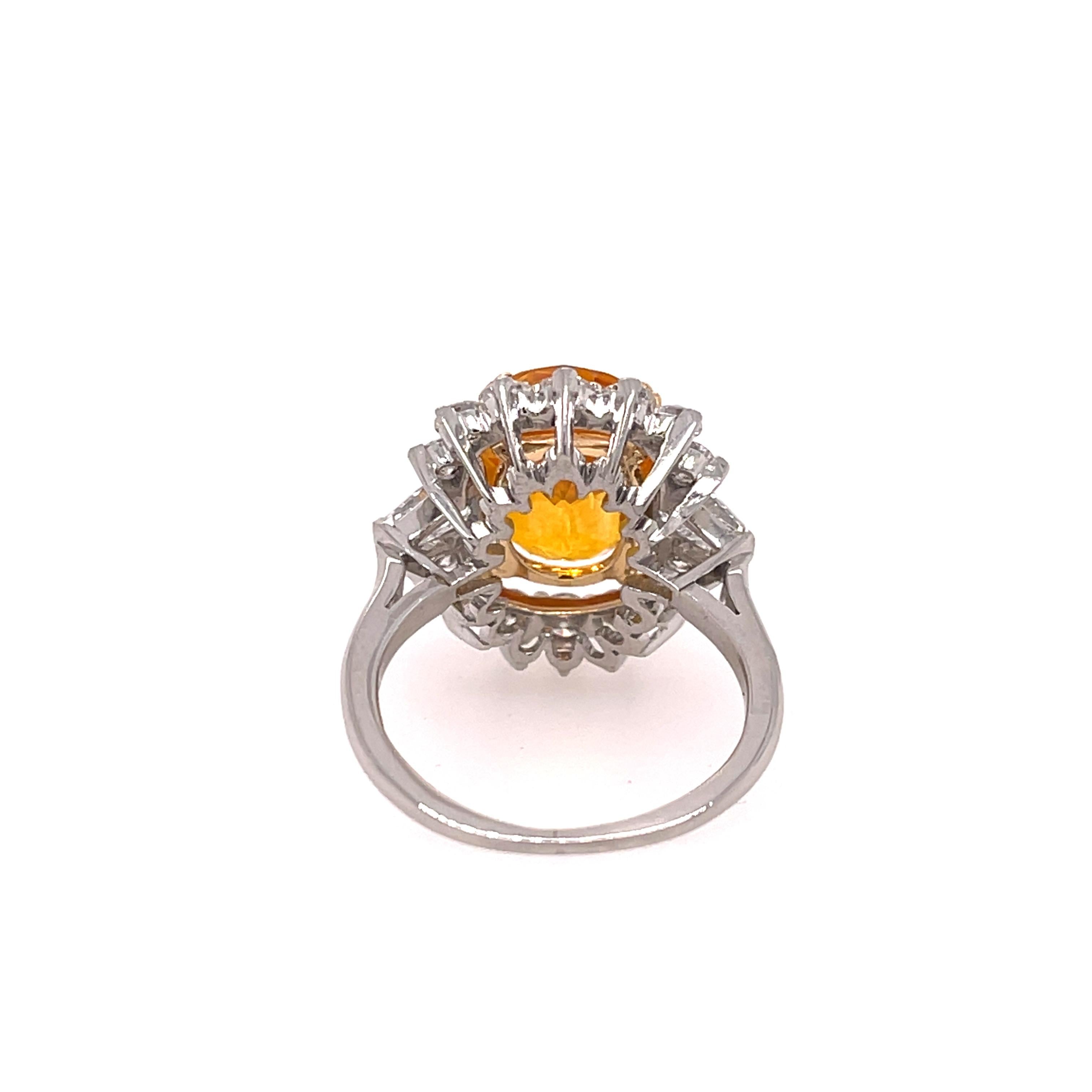 Yellow Sapphire & Diamond Platinum Ring In Good Condition In Dallas, TX