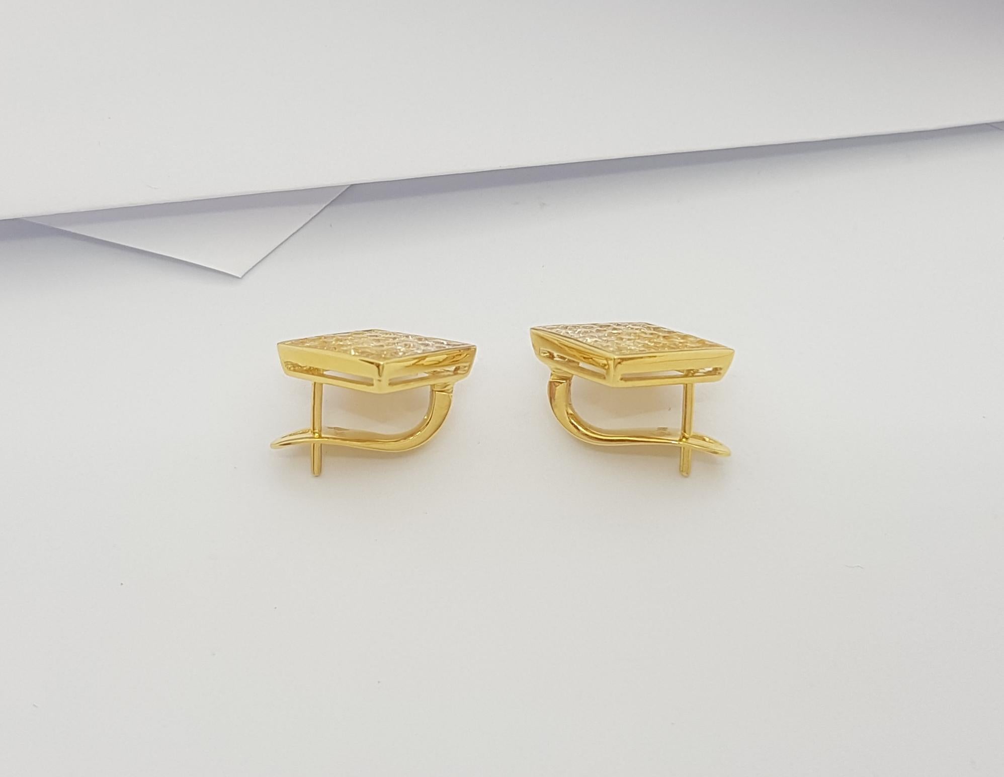 Yellow Sapphire Earrings Set in 18k Gold Settings For Sale 4