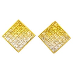 Boucles d'oreilles en saphir jaune montées sur or 18K