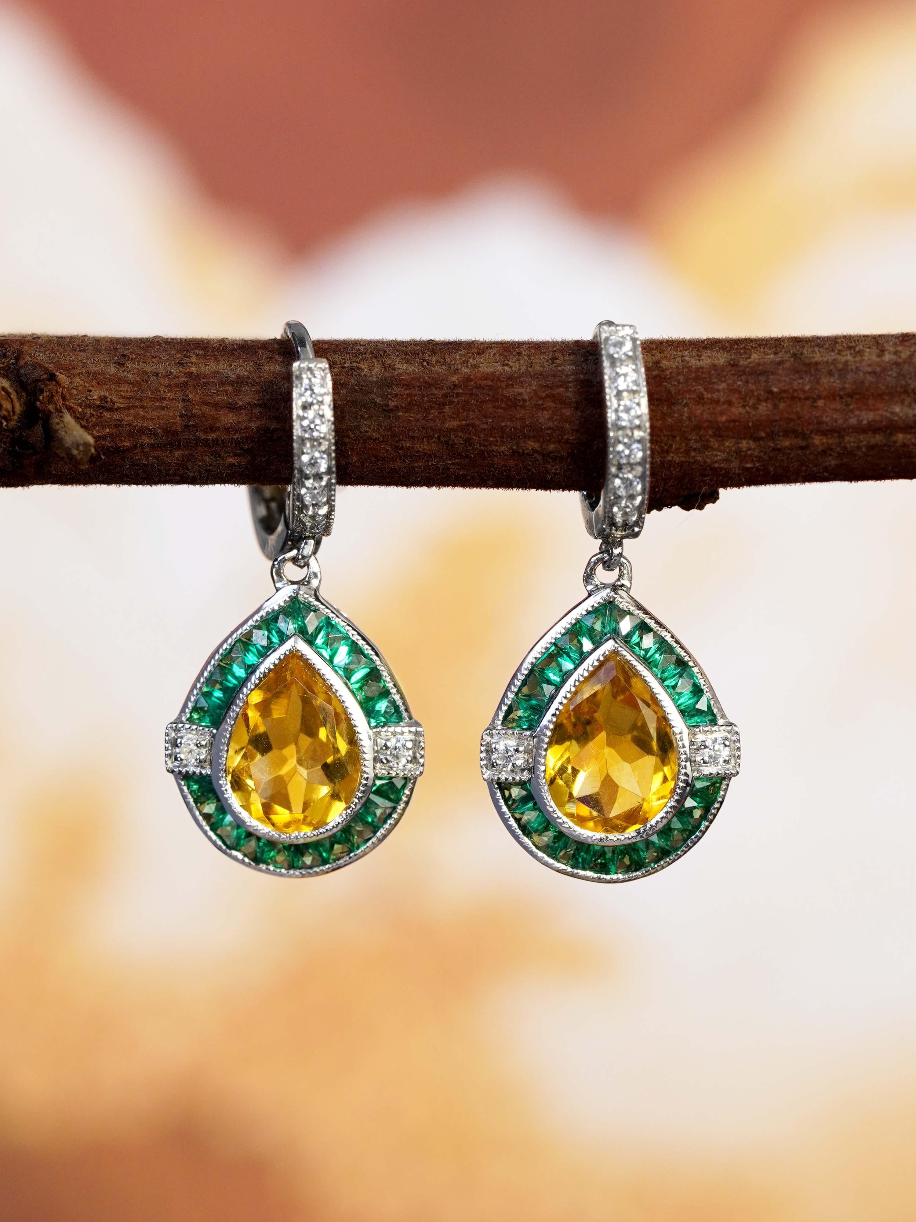 Saphir jaune Émeraude et diamant  Boucles d'oreilles Cliff de style Art Déco en or 18 carats Neuf - En vente à Bangkok, TH