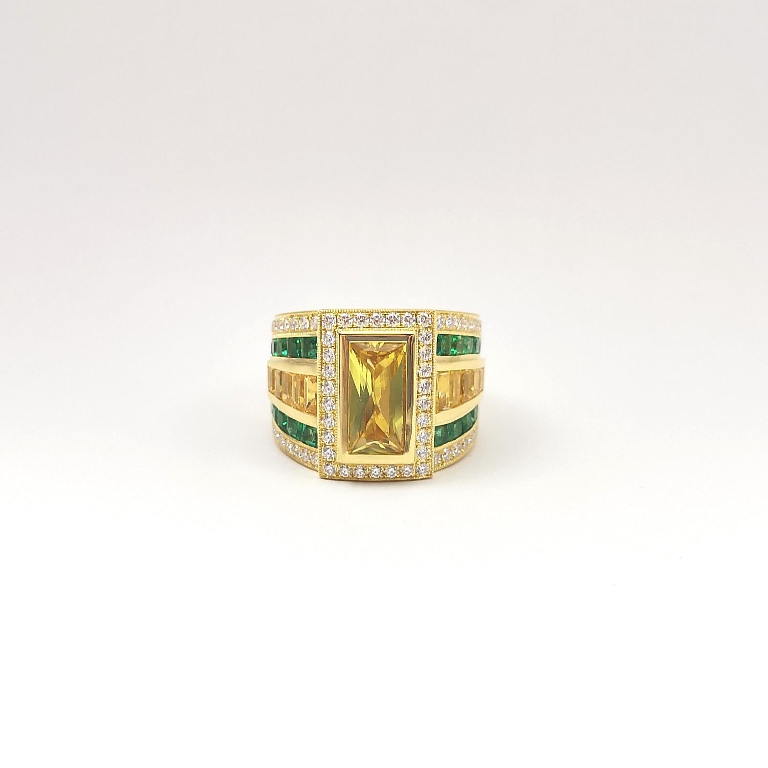 Ring mit gelbem Saphir, Smaragd und Diamant in 18 Karat Goldfassungen gefasst im Angebot 2