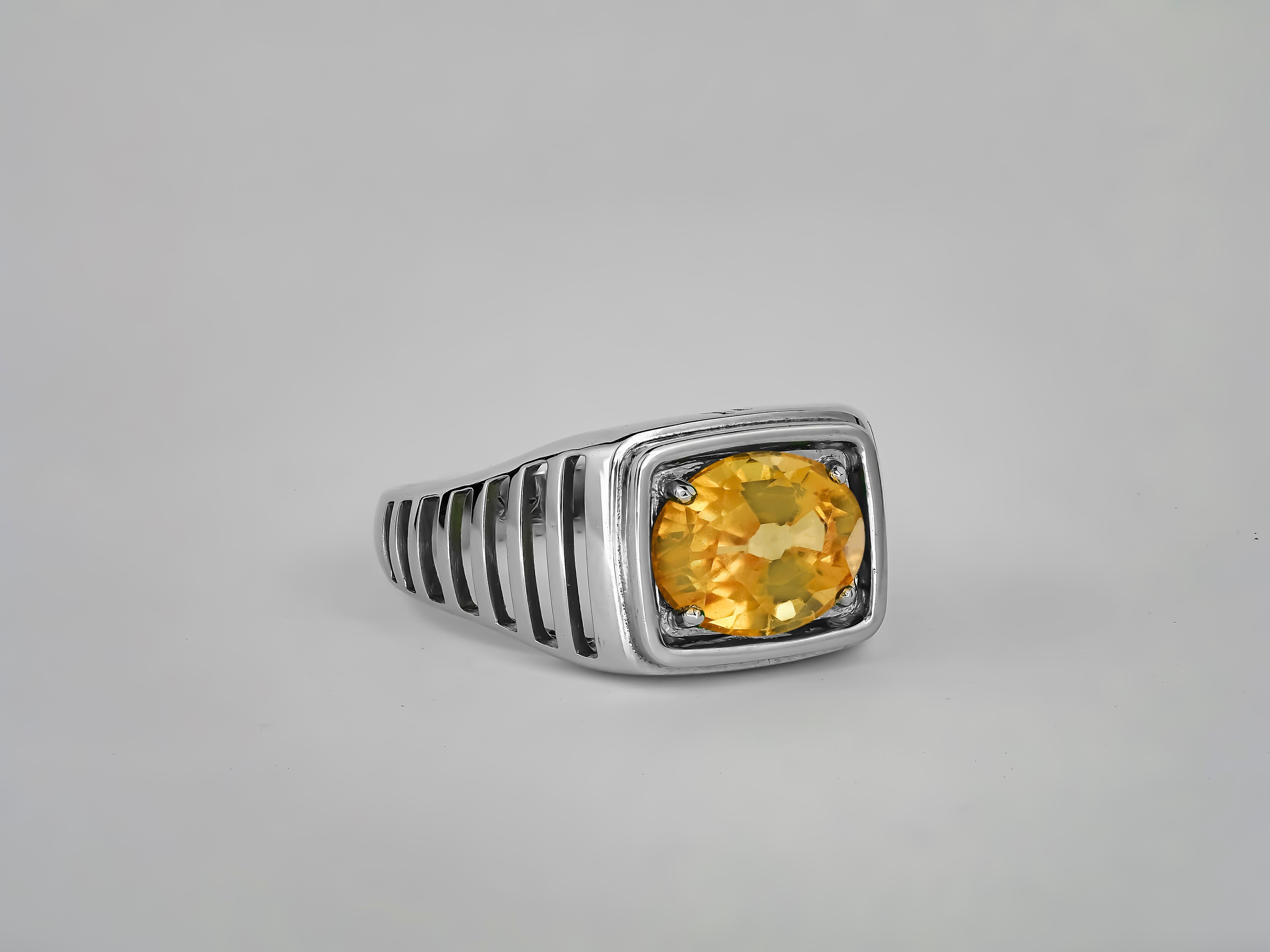 For Sale:  Yellow sapphire gold ring. 4