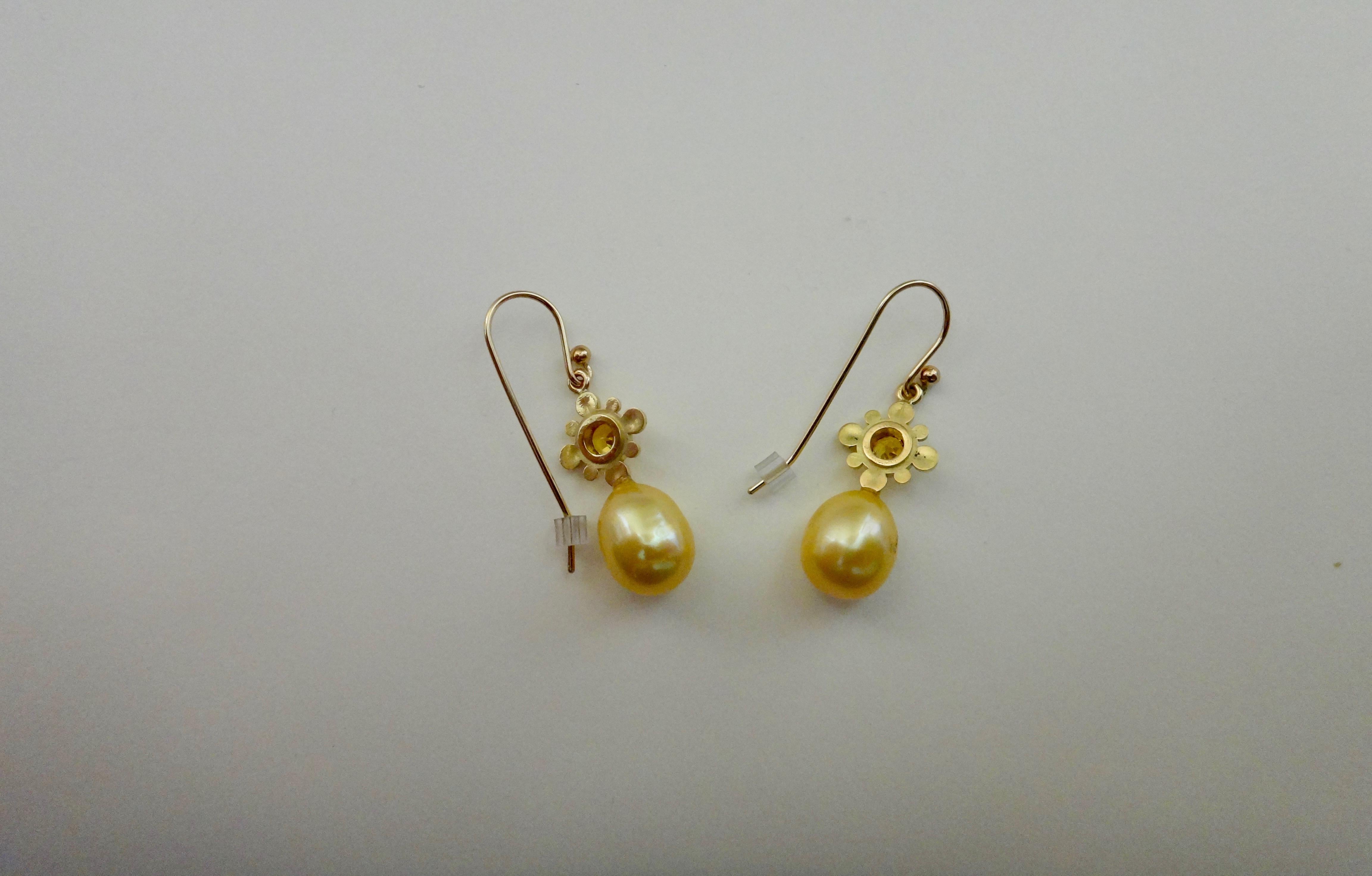Yellow Sapphire Golden South Seas Pearl 18 Karat Yellow Gold Dangle Earrings 4