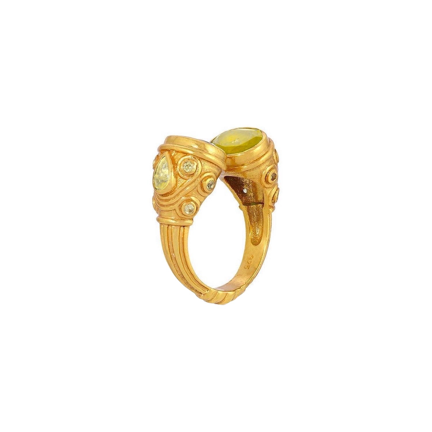 Anello Maharani con zaffiro giallo in vendita
