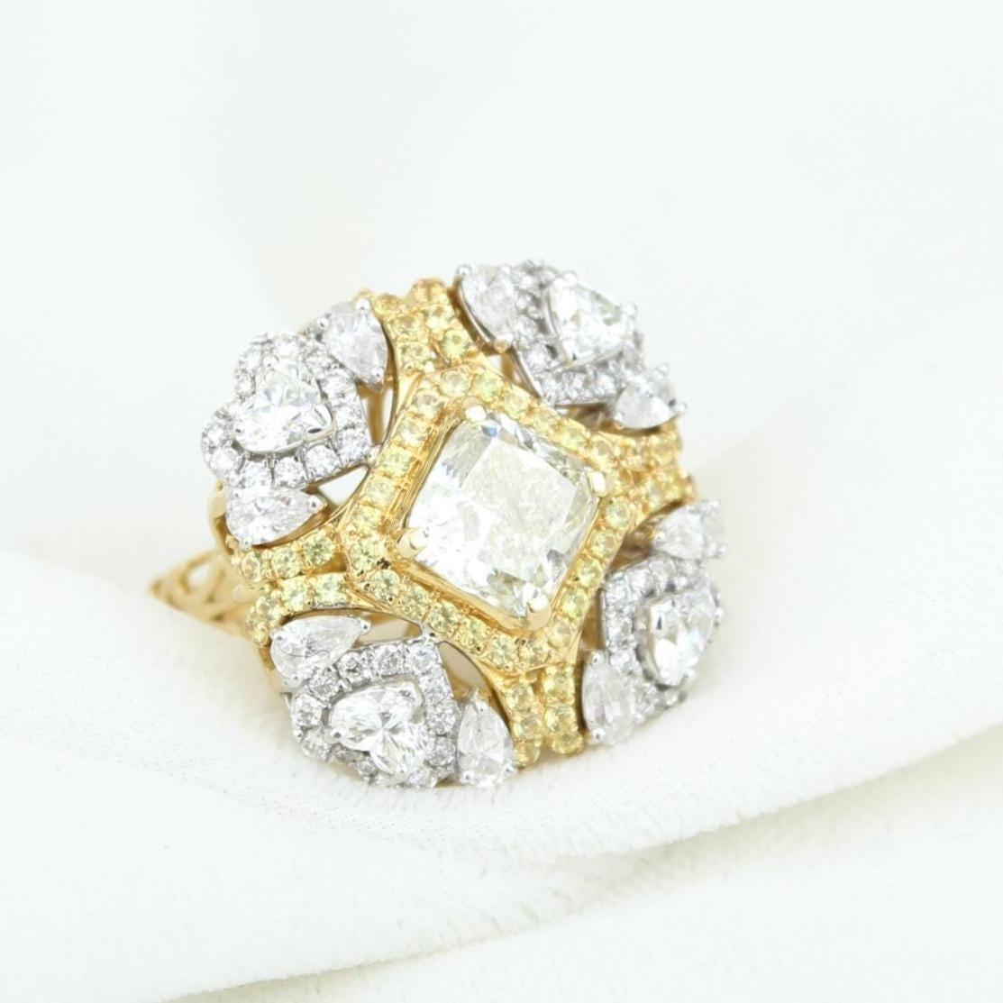 Anillo de zafiro amarillo con diamante natural en oro macizo de 14k (certificado) Corte cojín en venta