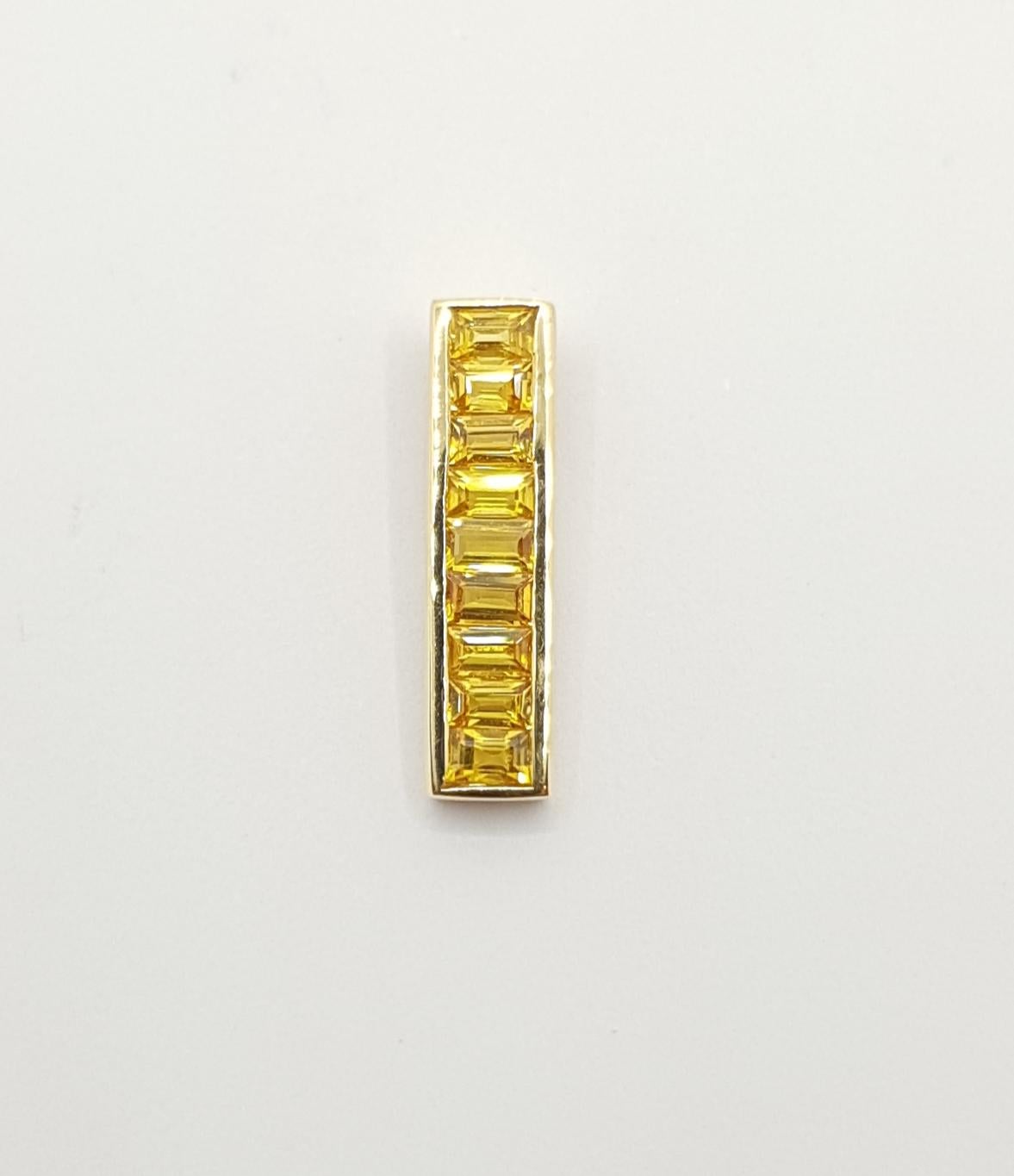 Baguette Cut Yellow Sapphire Pendant Set in 18 Karat Gold Settings For Sale
