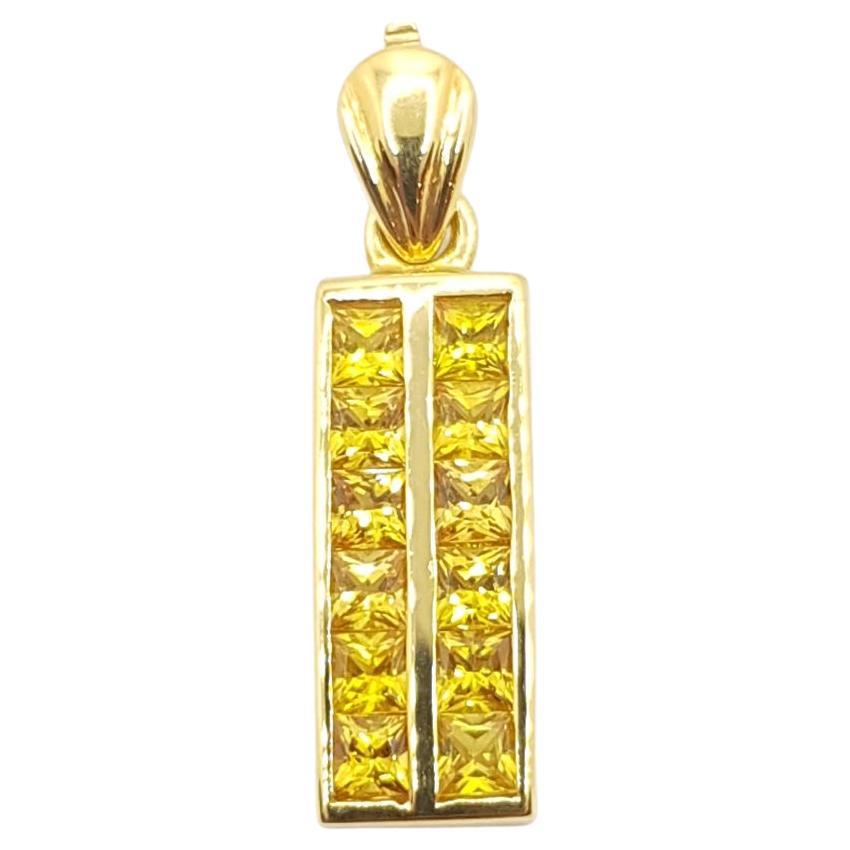 Yellow Sapphire Pendant Set in 18 Karat Gold Settings For Sale