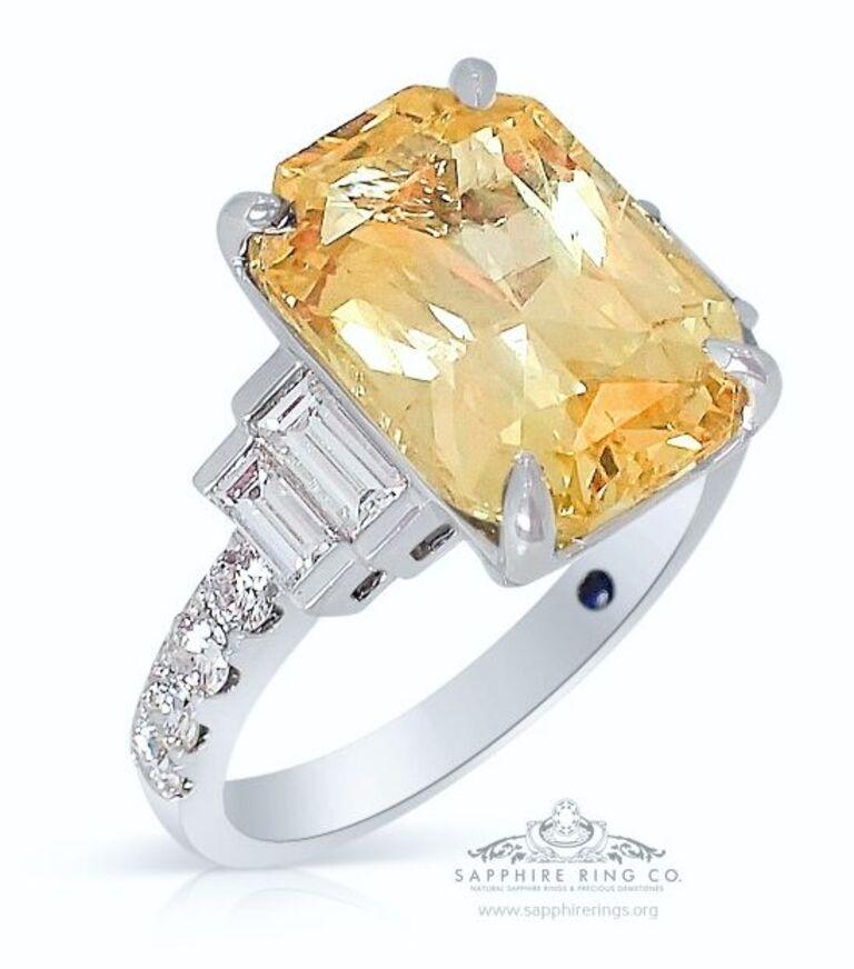 Emerald Cut Yellow Sapphire Ring, 5.55ct Unheated Platinum Ceylon Sapphire GIA Certified For Sale
