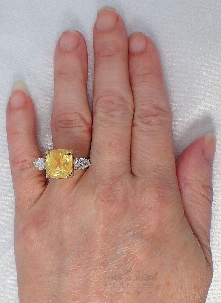 Women's or Men's Yellow Sapphire Ring, 9.31ct Unheated Cushion Ceylon Sapphire Platinum Ring GIA For Sale