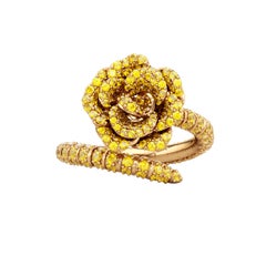 Anello con zaffiro giallo in oro giallo 14kt, La Vie En Rose di Renu Oberoi