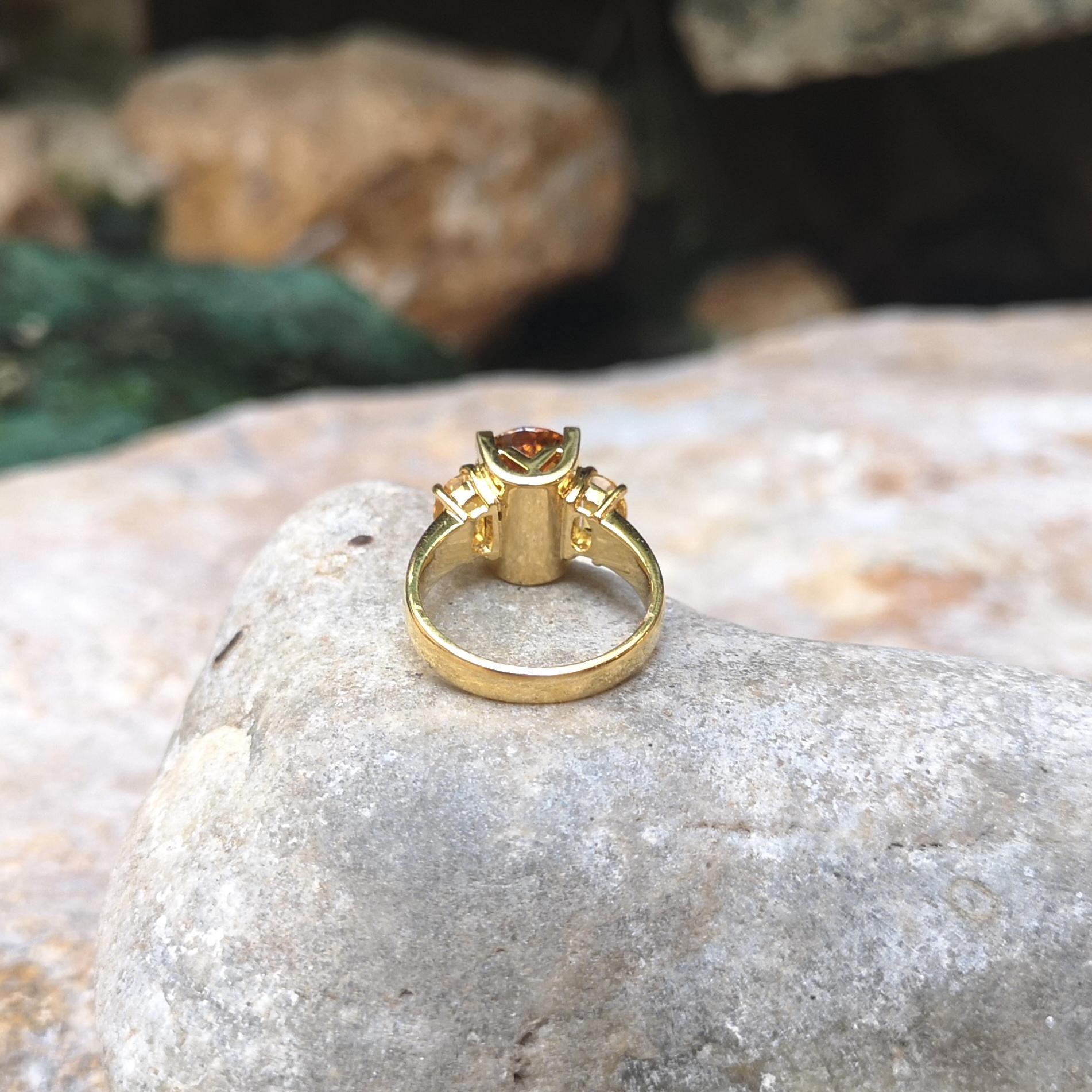 Yellow Sapphire Ring set in 18K Gold Settings For Sale 9