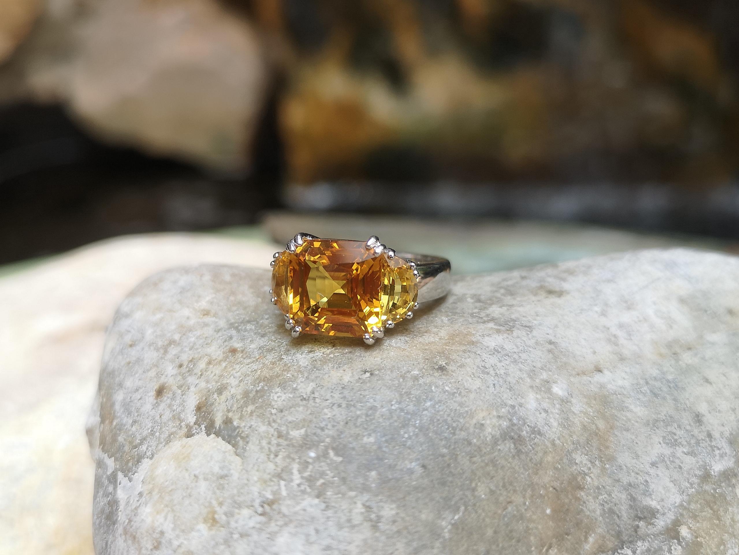 Yellow Sapphire Ring Set in Platinum 950 Settings In New Condition For Sale In Bangkok, TH