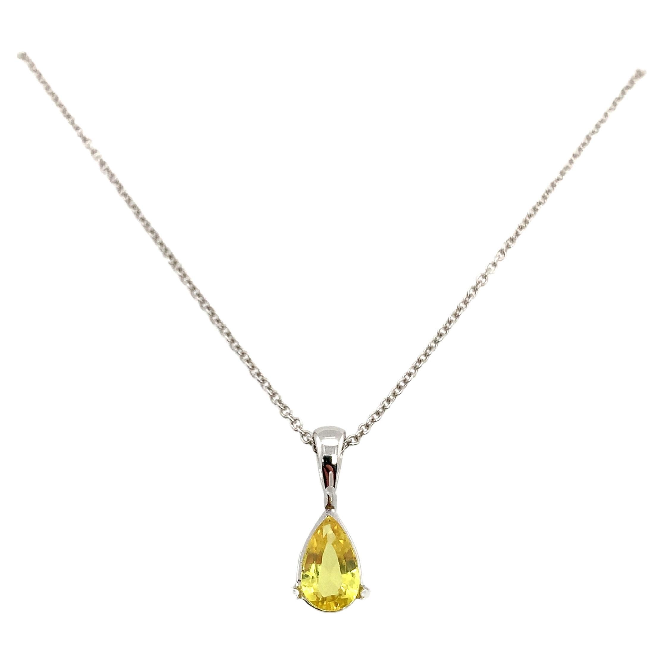 Yellow sapphire solitaire pendant necklace 18k white gold For Sale