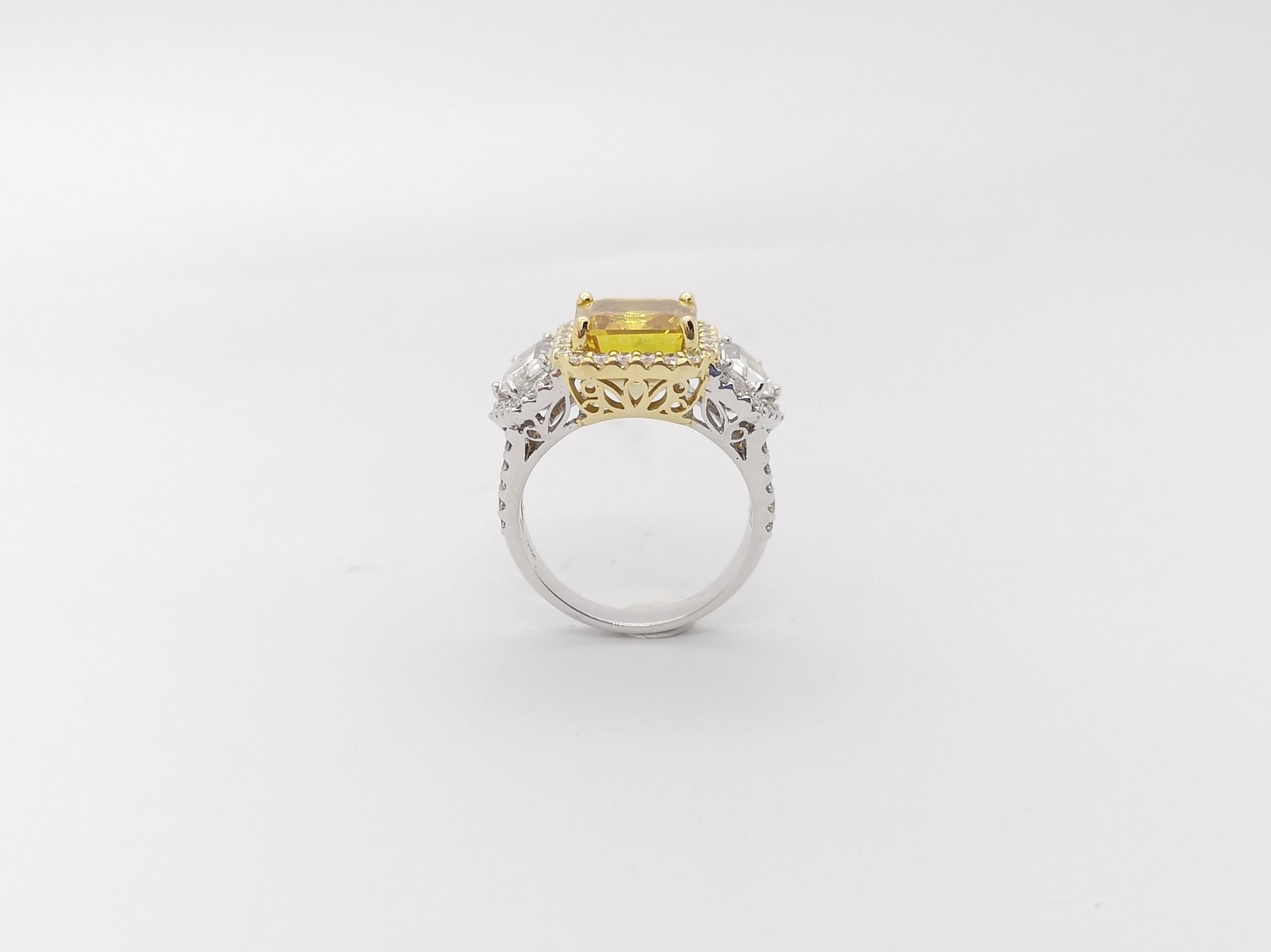 Yellow Sapphire, White Sapphire and Diamond Ring Set in 18k White Gold Settings For Sale 9