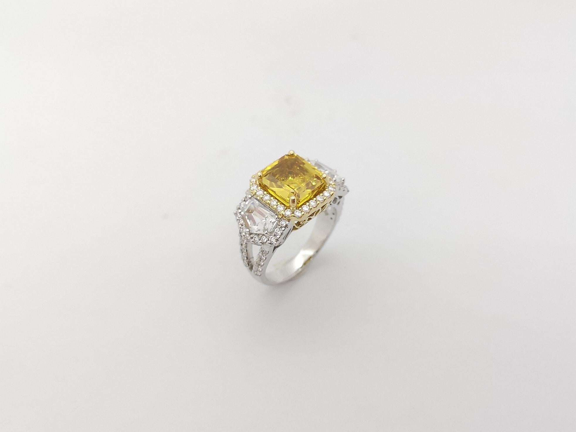 Yellow Sapphire, White Sapphire and Diamond Ring Set in 18k White Gold Settings For Sale 11