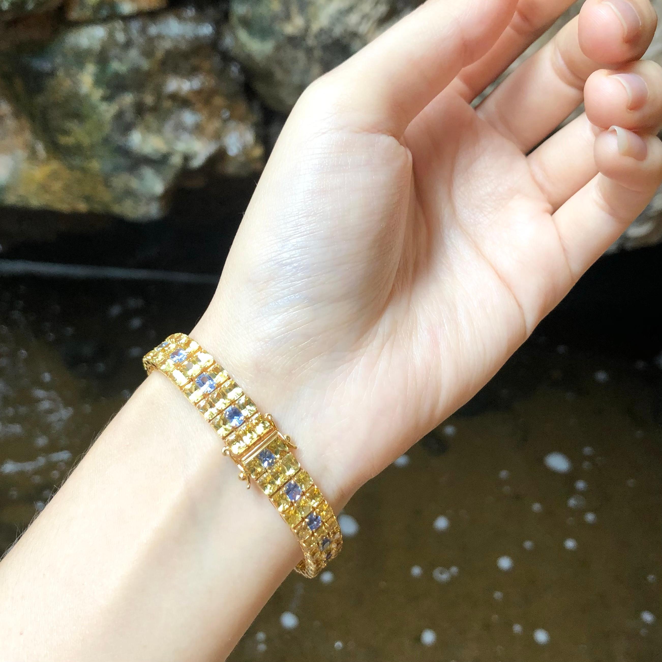 Square Cut Yellow Sapphire with Blue Sapphire Bracelet Set in 18 Karat Gold Settings For Sale