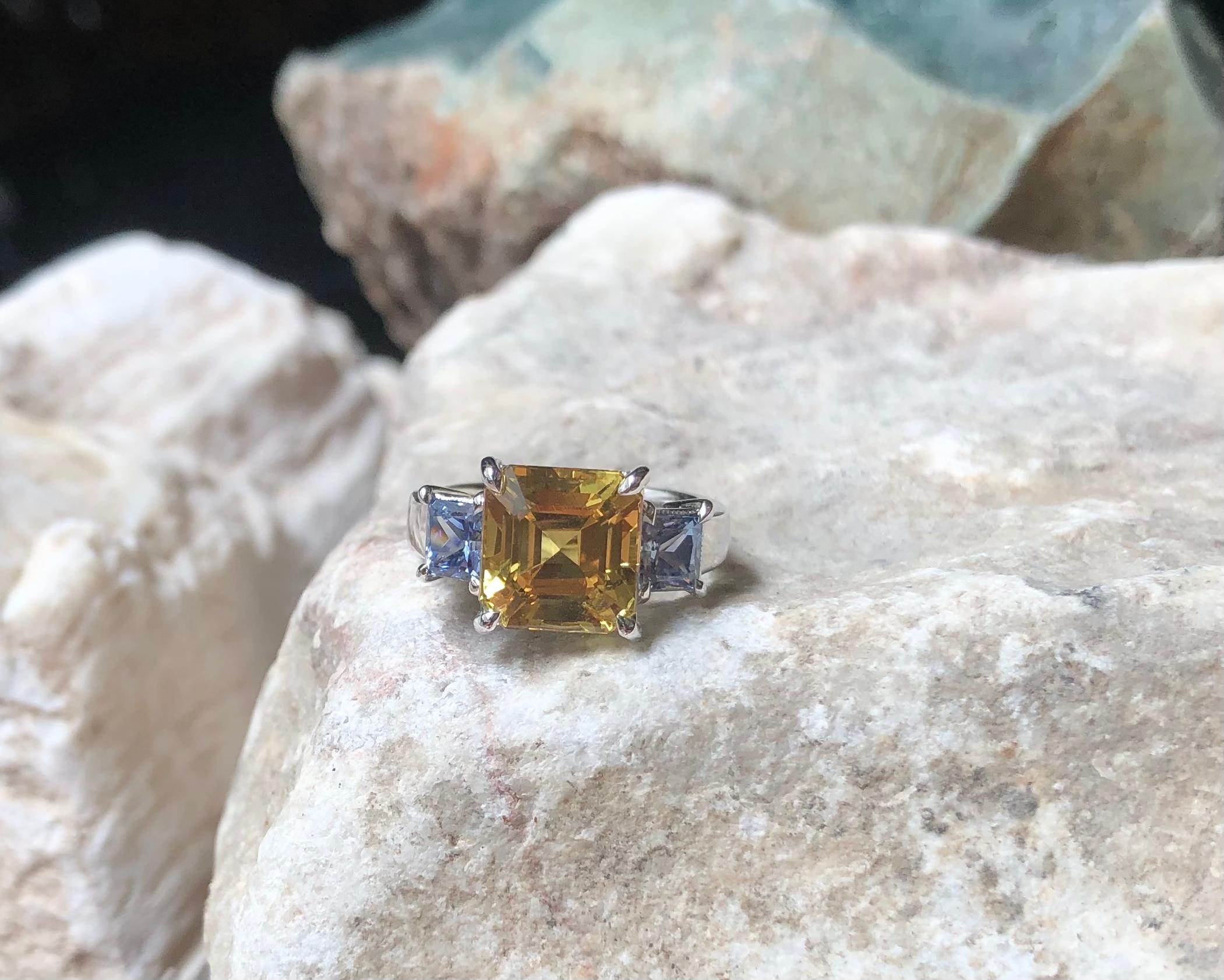 Yellow Sapphire with Blue Sapphire Ring Set in 18 Karat White Gold Settings For Sale 8