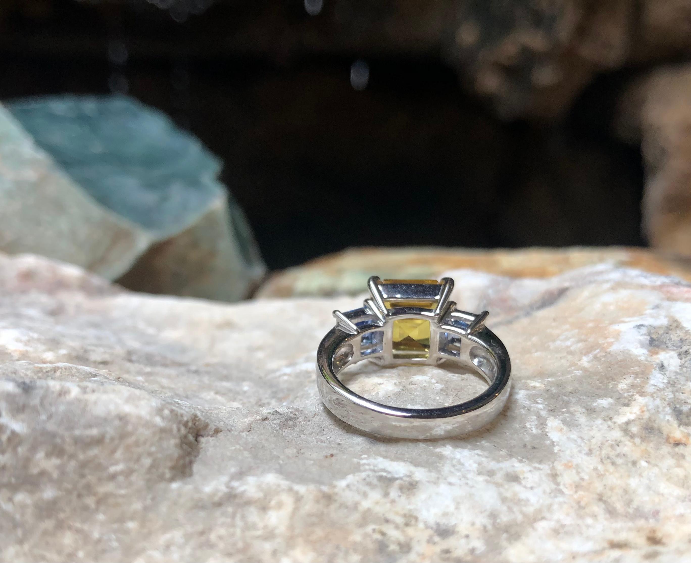 Yellow Sapphire with Blue Sapphire Ring Set in 18 Karat White Gold Settings For Sale 10