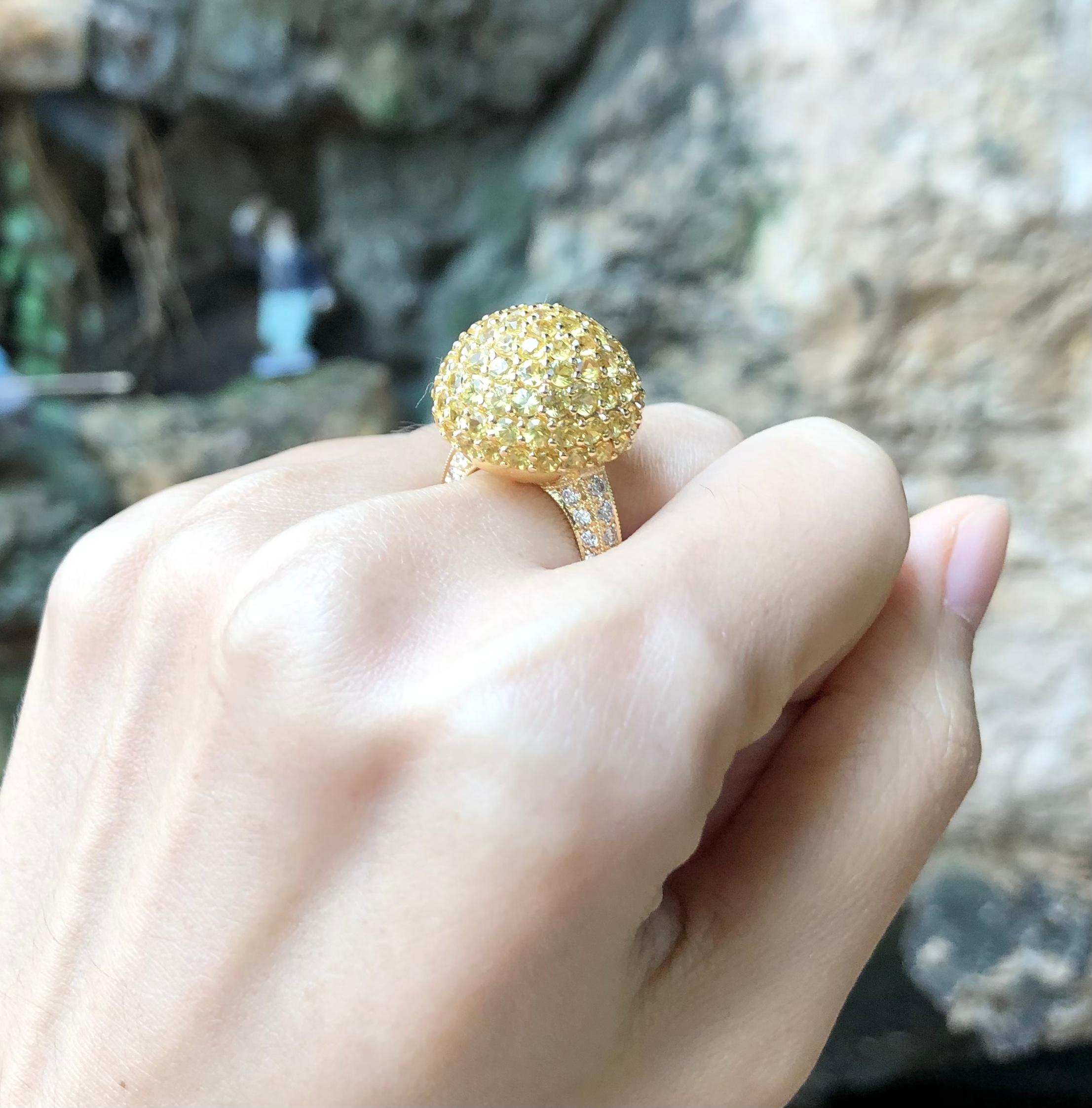 Gelber Saphir mit braunem Diamantring aus 18 Karat Gold gefasst Damen im Angebot