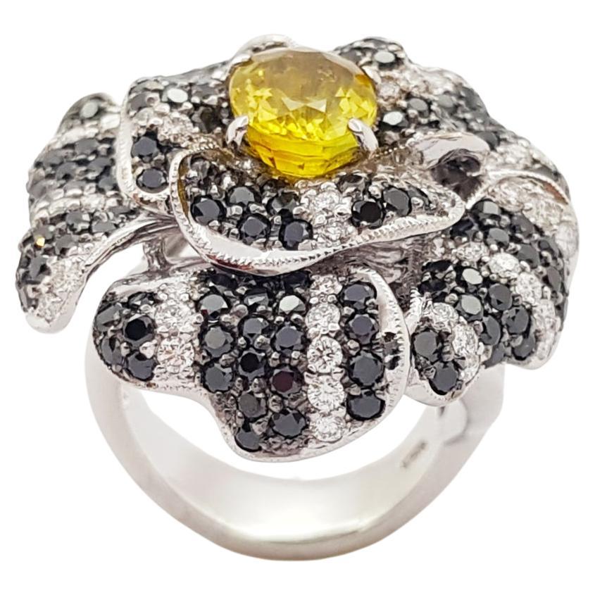 Yellow Sapphire with Diamond and Black Diamond Ring set in 18K White Gold