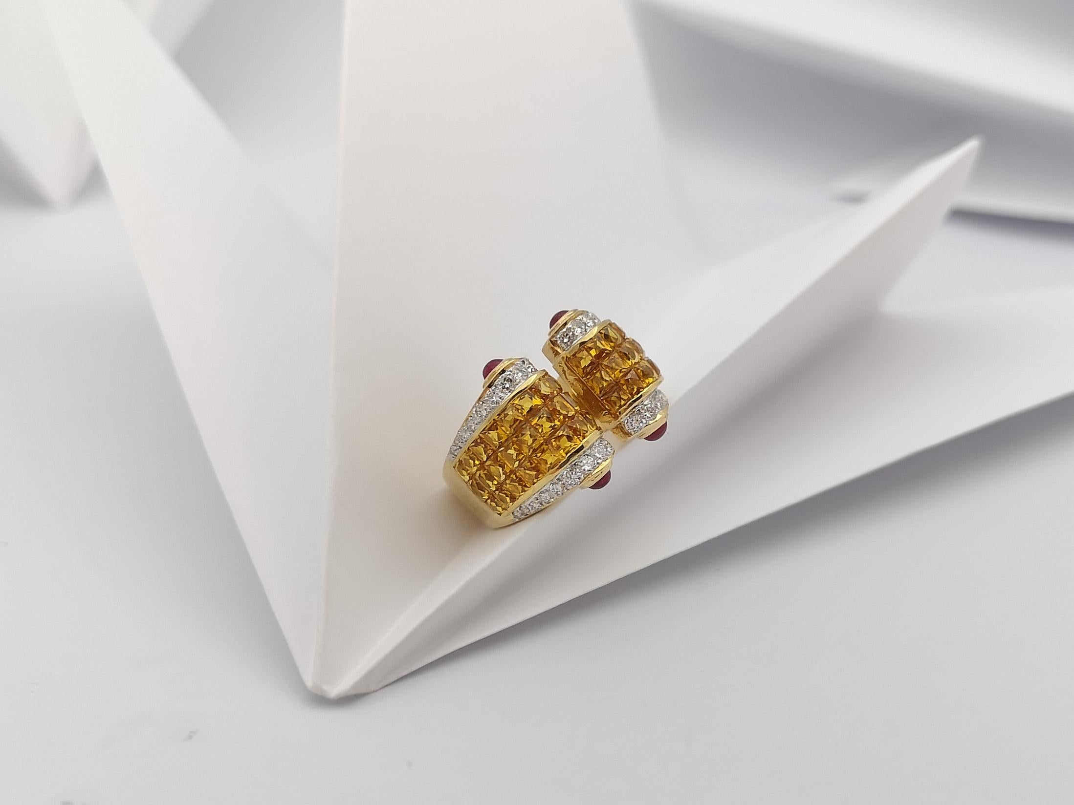 Bague en saphir jaune avec diamant et rubis cabochon sertie dans une monture en or 18 carats en vente 10