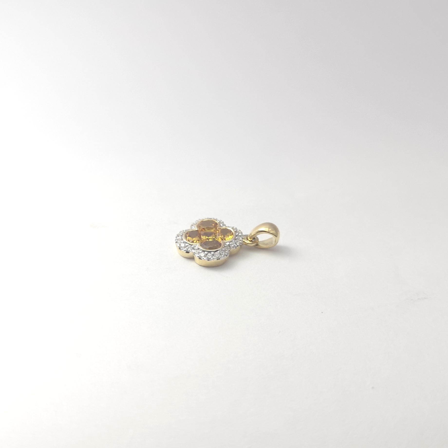 Pendentif trèfle en or 18 carats avec saphir jaune et diamant en vente 2