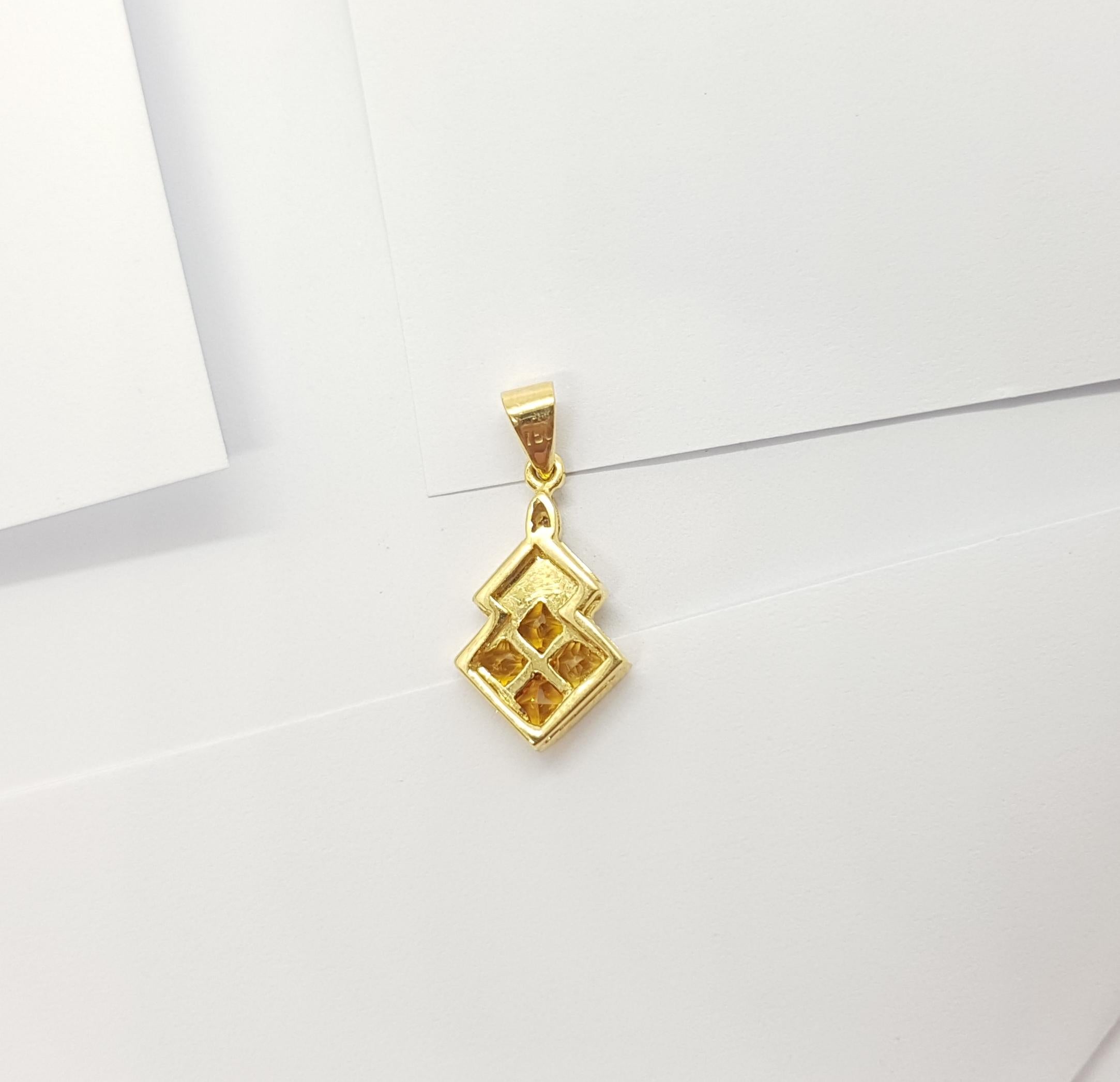 Pendentif en or 18 carats serti d'un saphir jaune et de diamants en vente 2