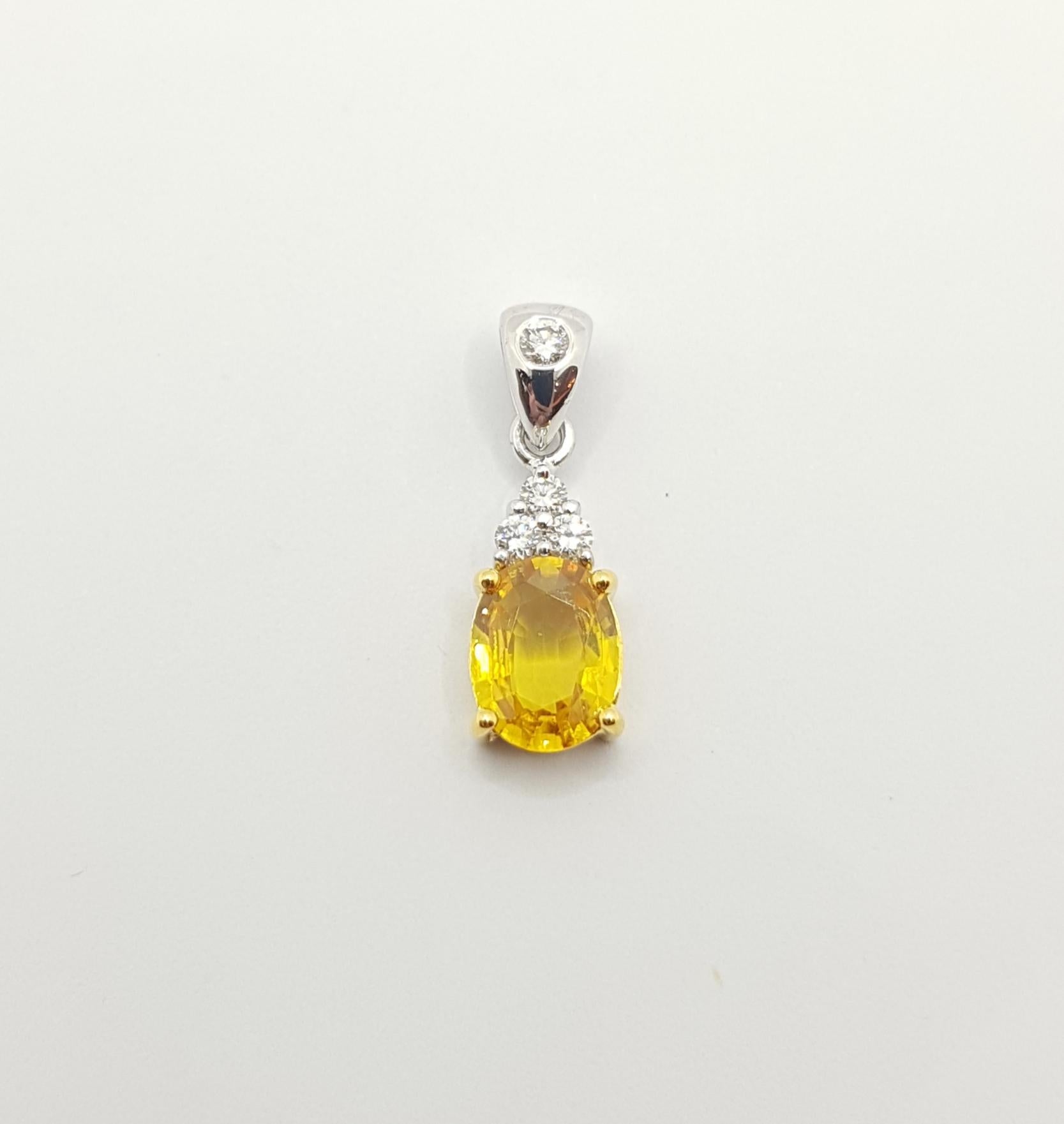 Contemporary Yellow Sapphire with Diamond Pendant Set in 18 Karat White Gold Settings For Sale