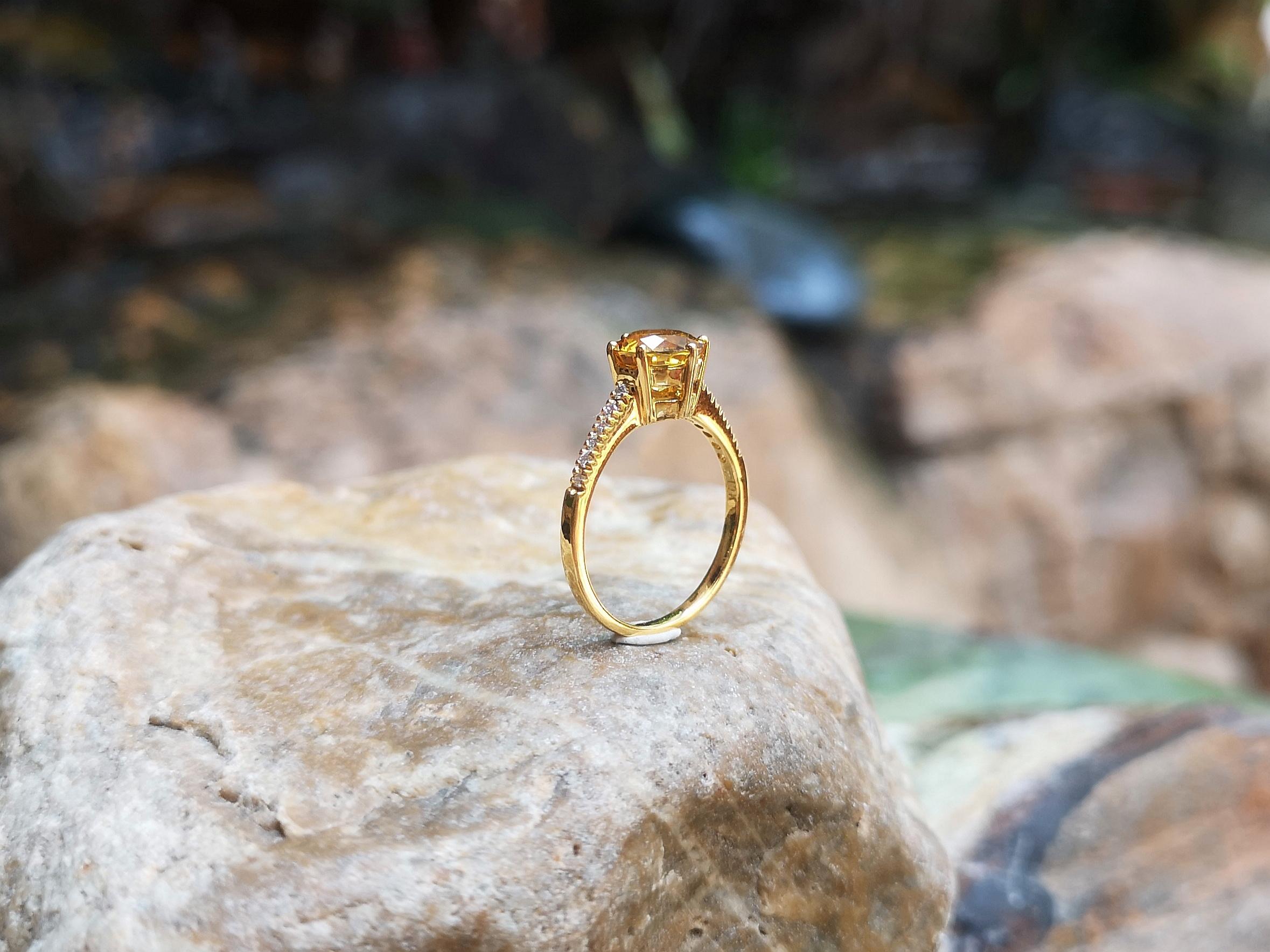 Yellow Sapphire with Diamond Ring Set in 18 Karat Gold Settings 5