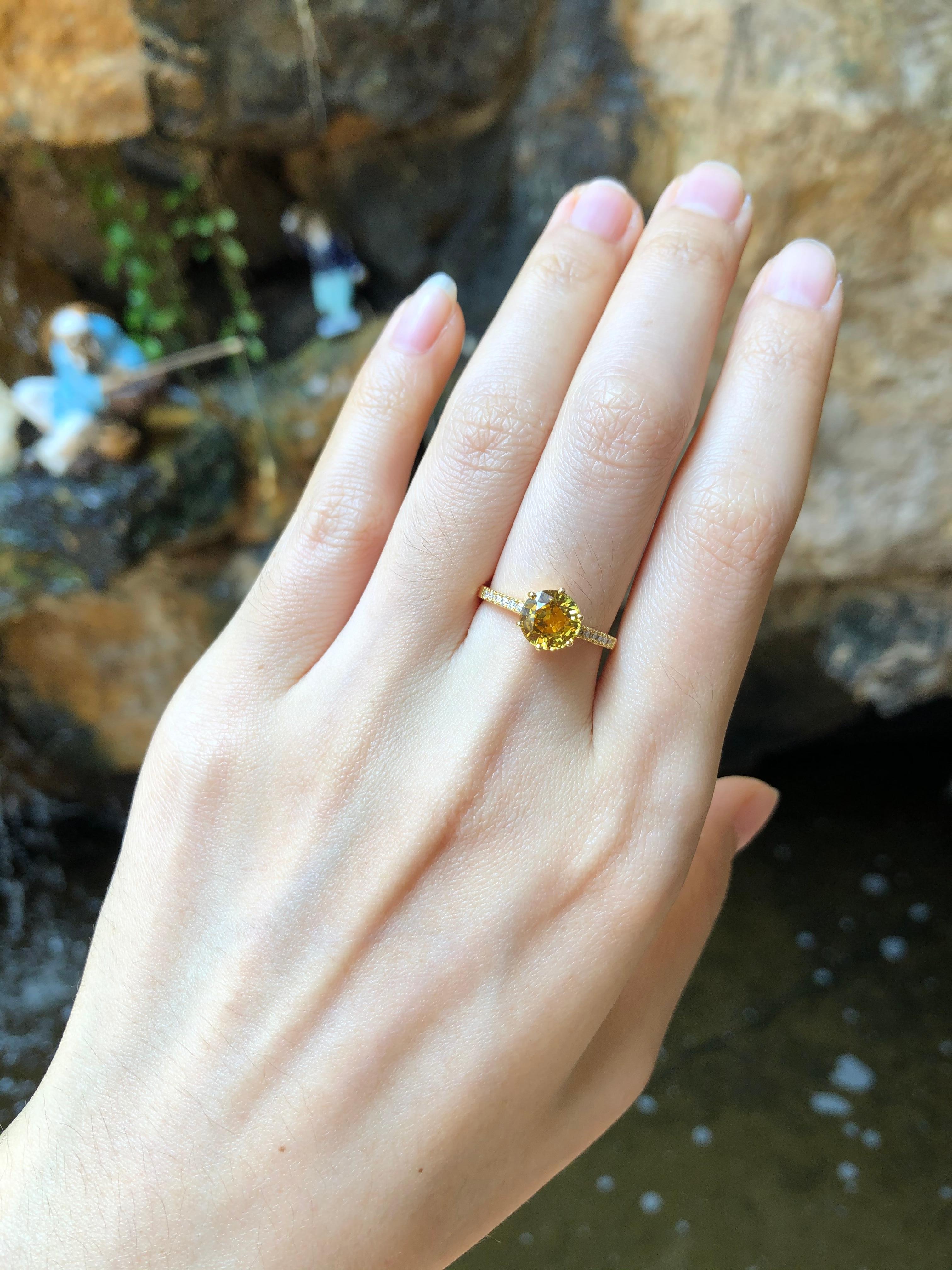 Round Cut Yellow Sapphire with Diamond Ring Set in 18 Karat Gold Settings