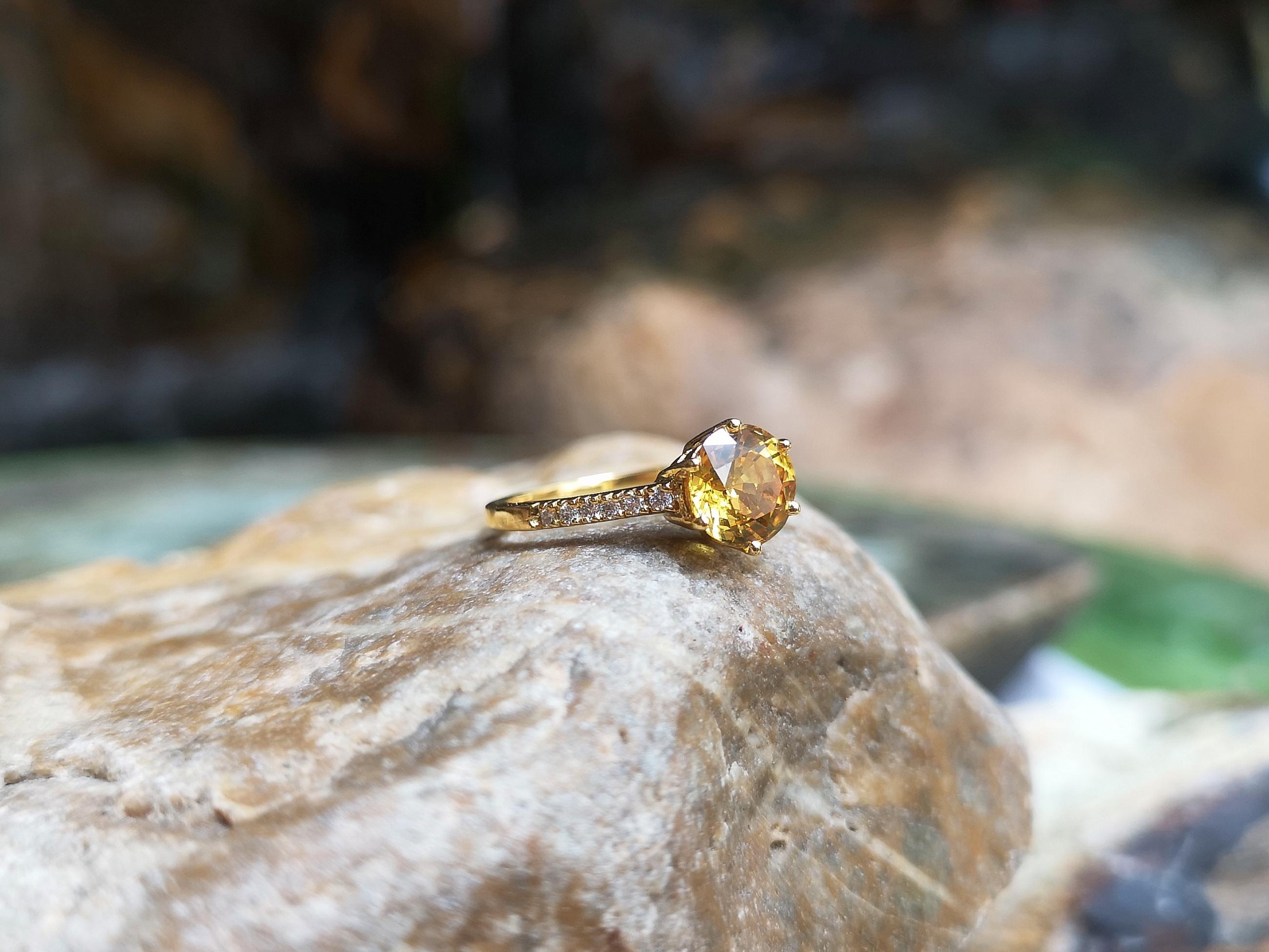 Yellow Sapphire with Diamond Ring Set in 18 Karat Gold Settings 3