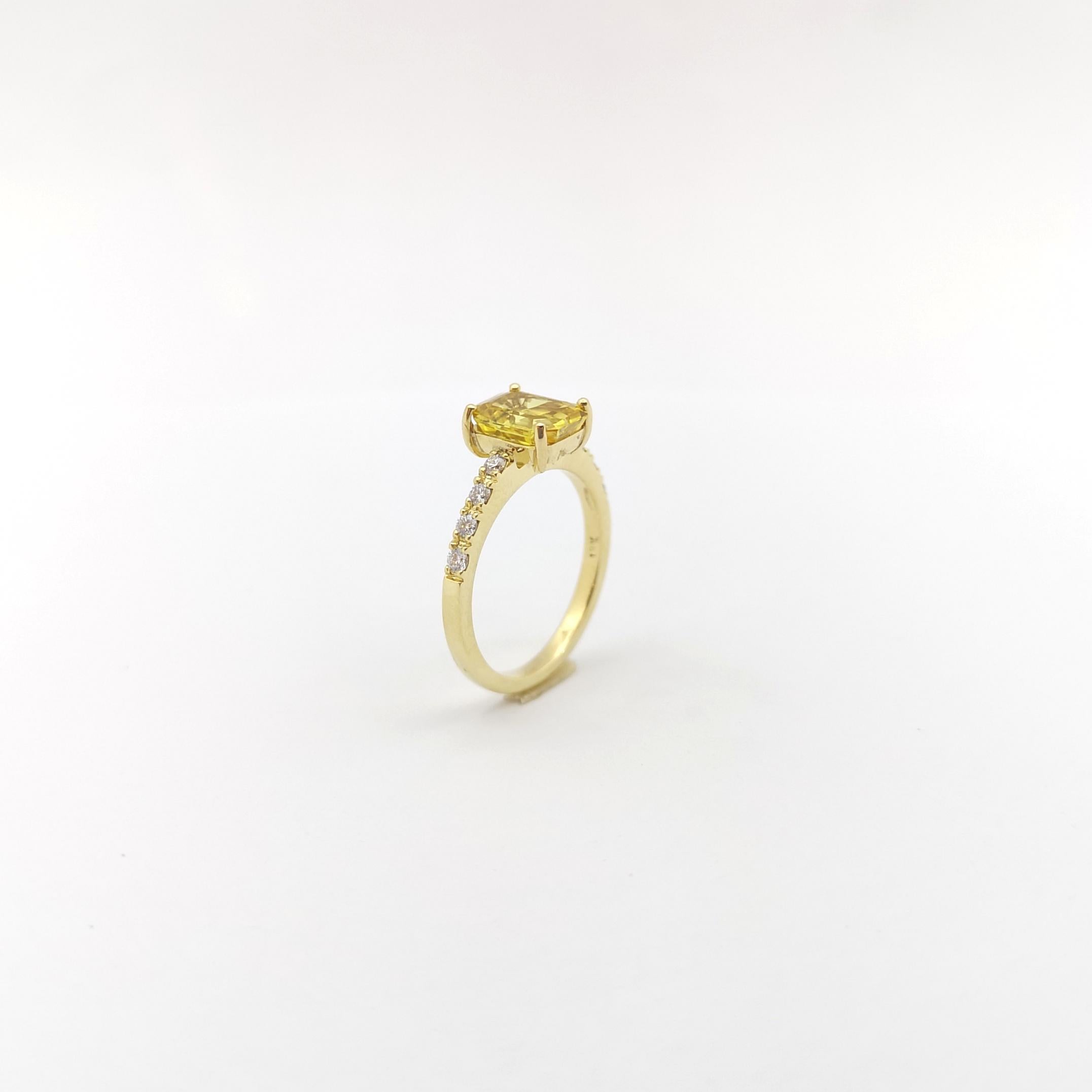 Yellow Sapphire with Diamond Ring set in 18K Gold Setting For Sale 8