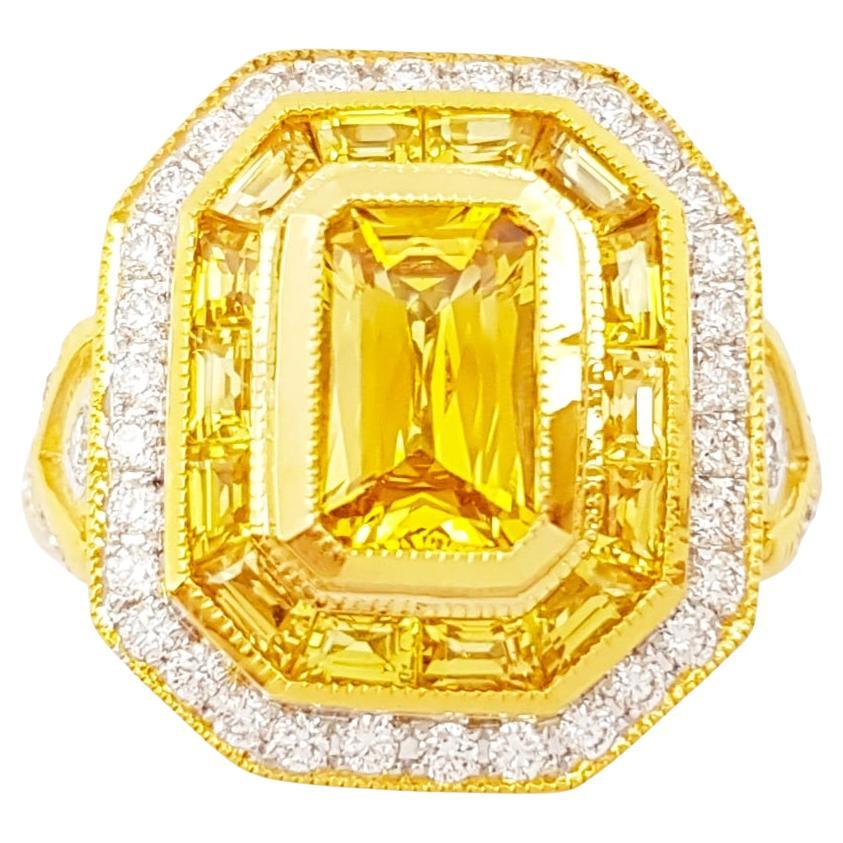 Yellow Sapphire with Diamond Ring set in 18K Gold Settings