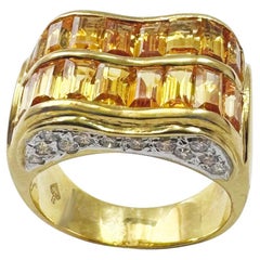 Gelber Saphir mit Diamantring in 18 Karat Gold gefasst