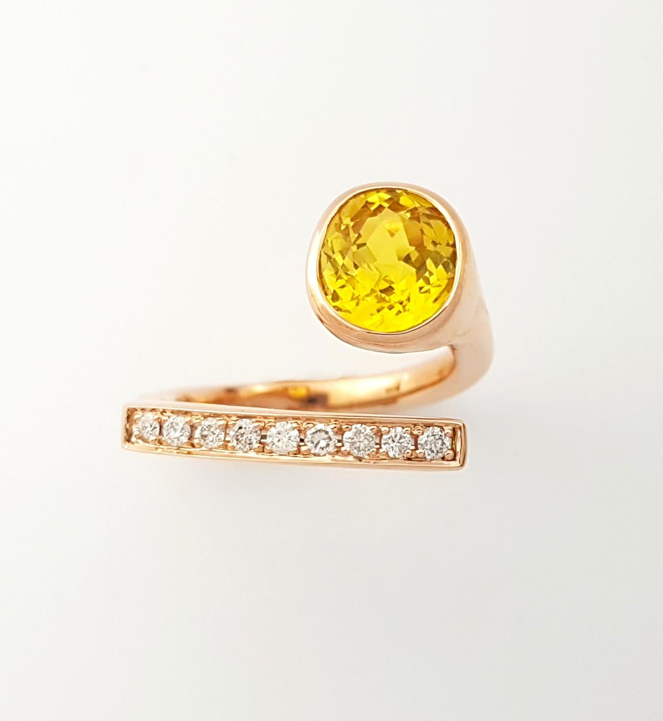 Bague en or rose 18 carats ornée d'un saphir jaune et d'un diamant en vente 6