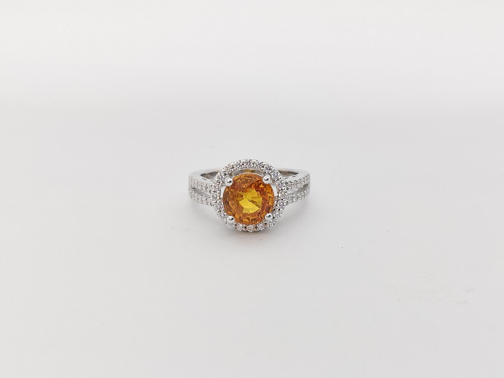 Yellow Sapphire with Diamond Ring Set in 18k White Gold Settings For Sale 4