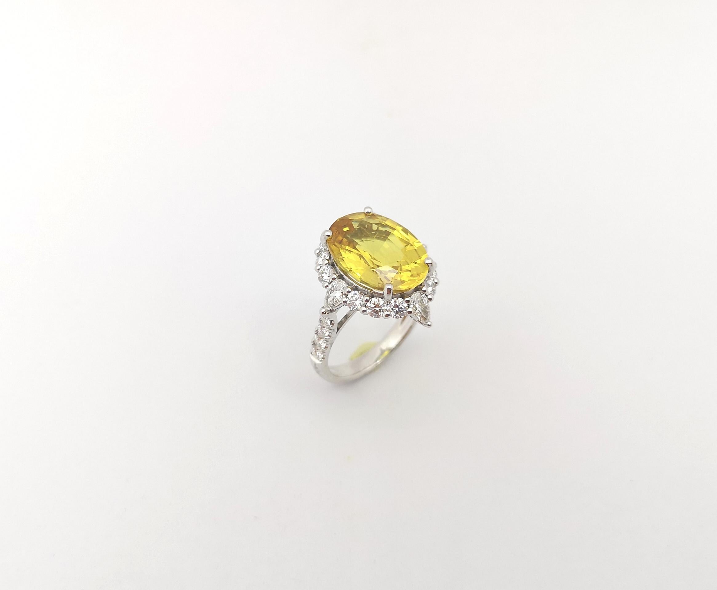 Bague en saphir jaune et diamant sertie d'or blanc 18K en vente 6