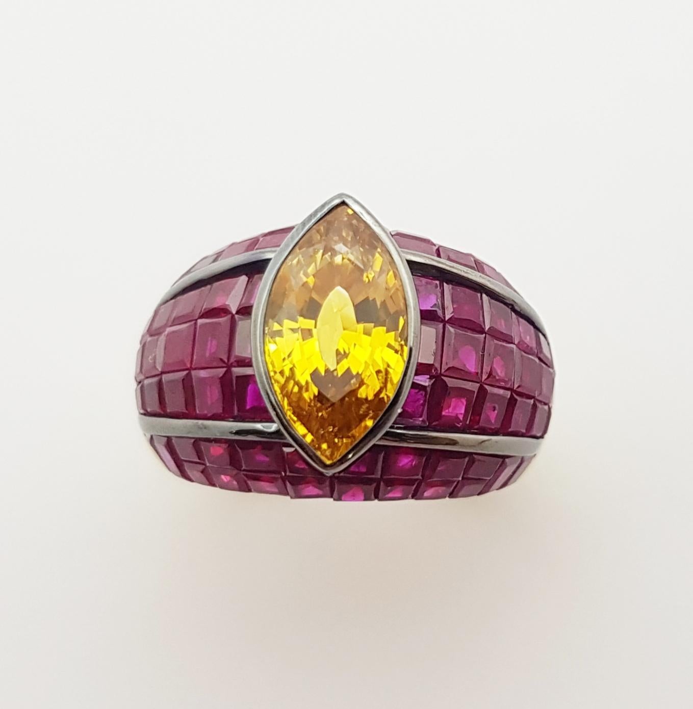 Yellow Sapphire with Ruby Ring Set in 18 Karat Gold Settings For Sale 7