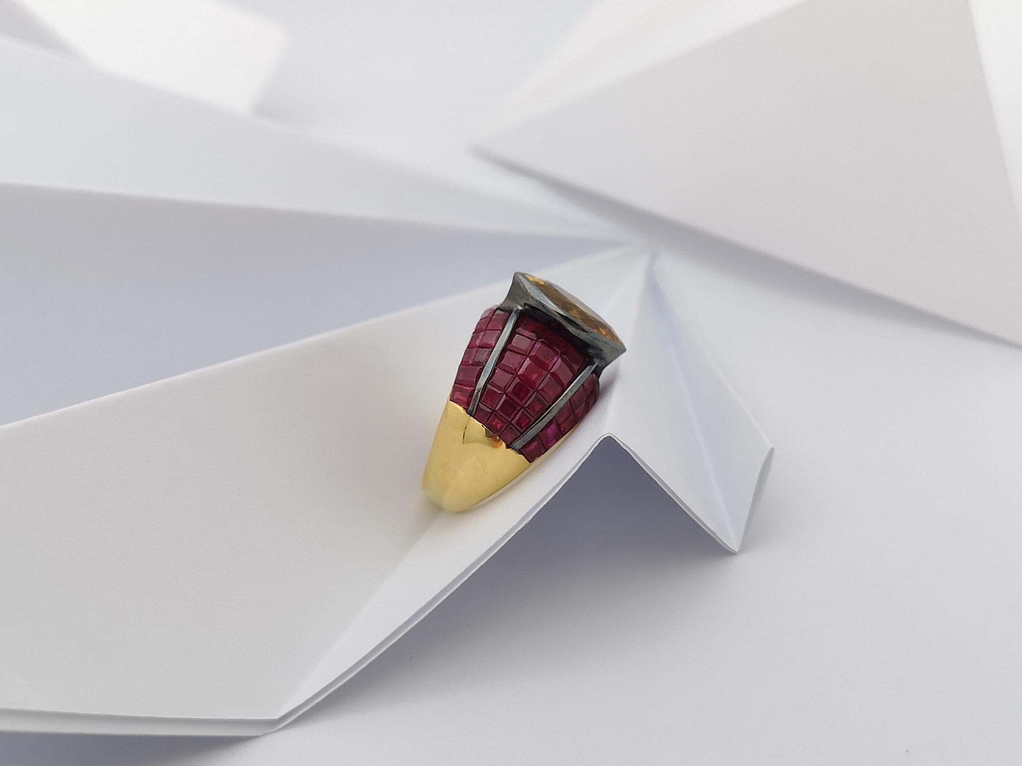 Yellow Sapphire with Ruby Ring Set in 18 Karat Gold Settings For Sale 8
