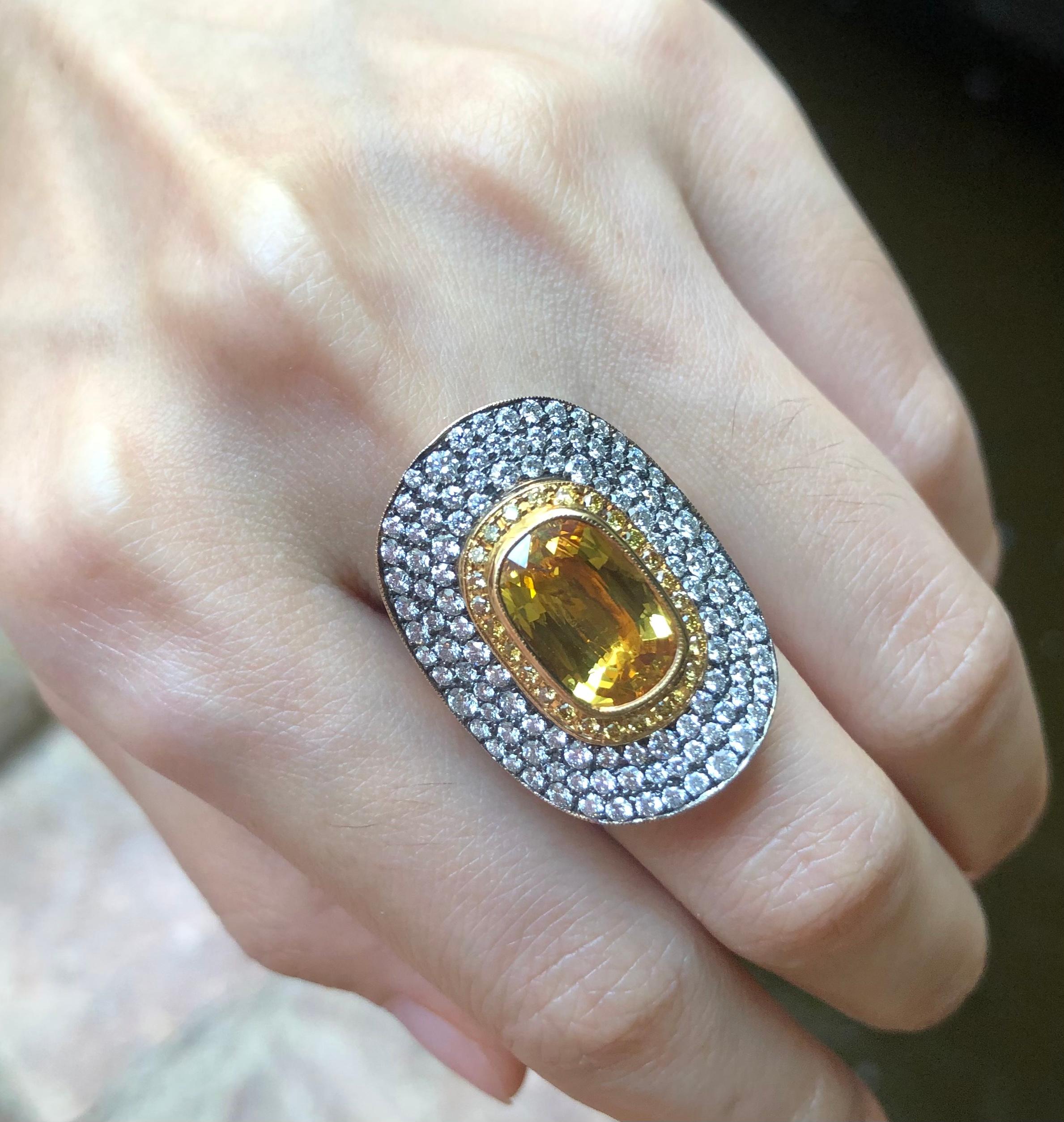 Women's Yellow Sapphire with Yellow Diamond and Diamond Ring Set in 18 Karat Gold For Sale