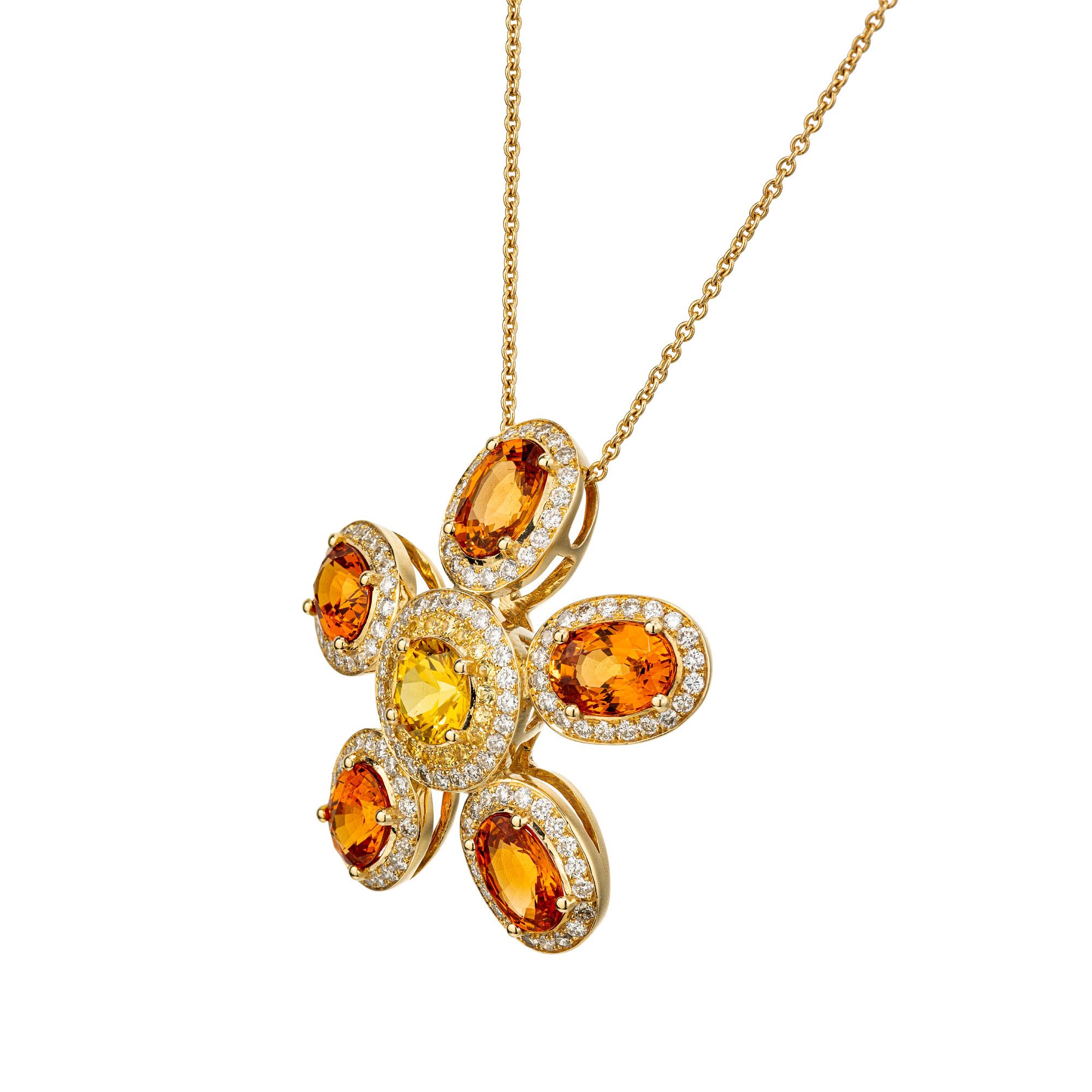 Taille ronde Pendentif en or jaune 18 carats, saphirs, spessartite et diamants en vente