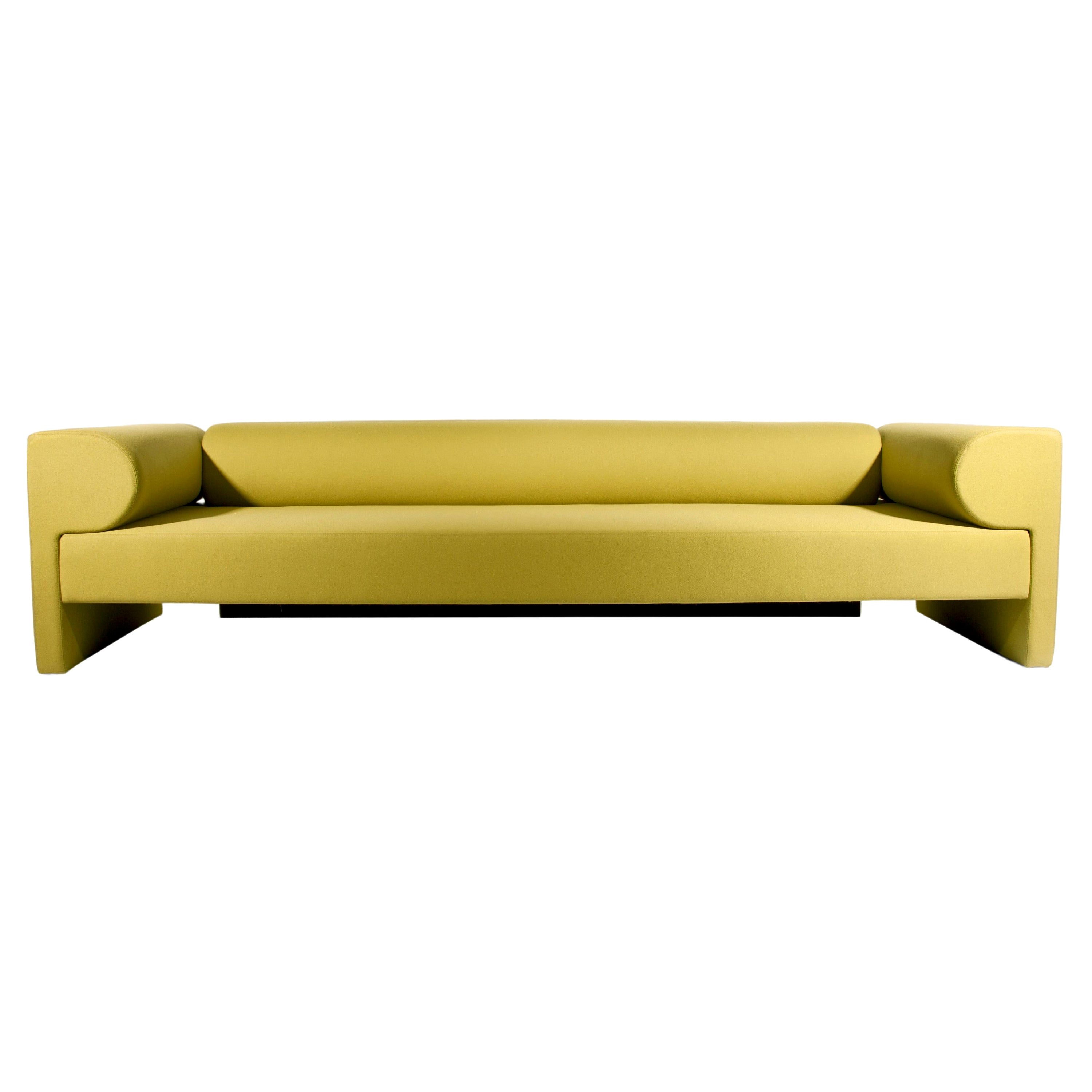 Canapé jaune « Say » de Gentner Design