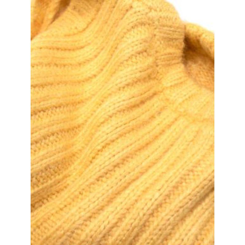 Yellow silk cable knit vest For Sale 2
