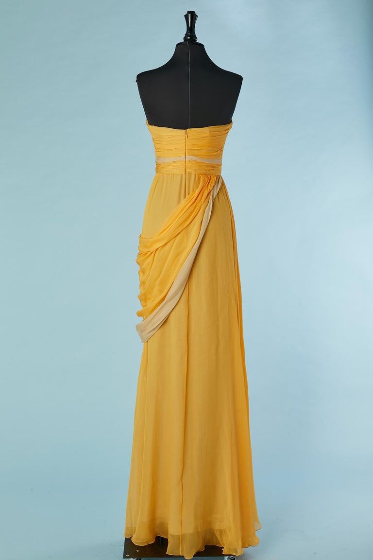 lorena sarbu gold dress Pale yellow evening dress with tulle, beads and sequin inset Lorena Sarbu  For Sale at 1stDibs