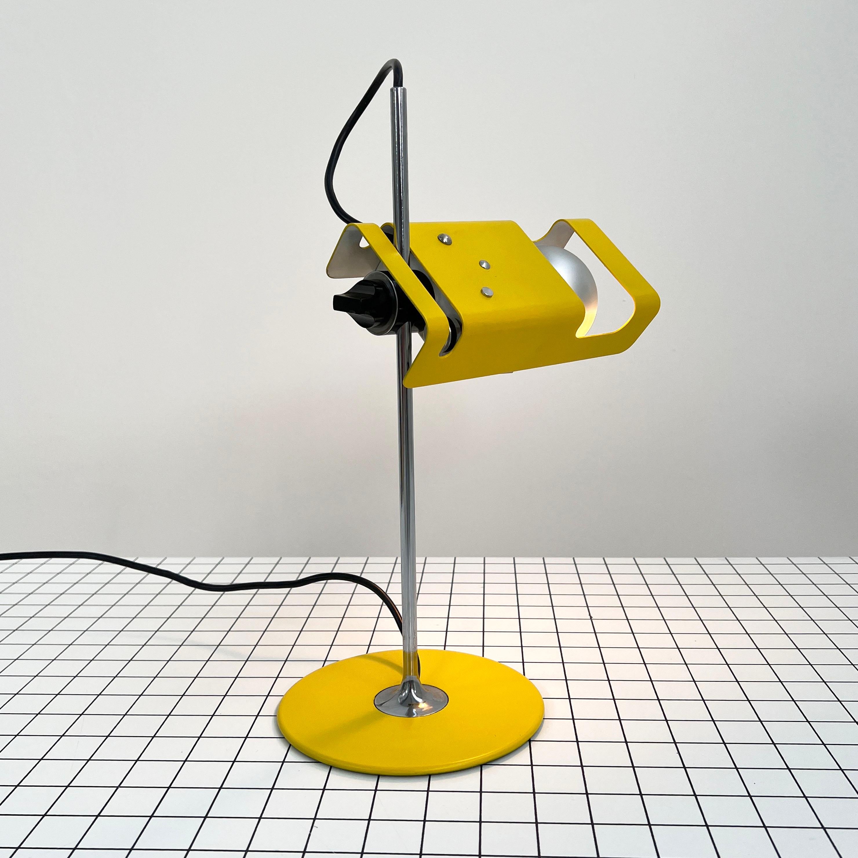Yellow spider desk lamp by Joe Colombo for Oluce, 1960s
Designer - Joe Colombo
Producer - Oluce
Model - Spider Table Lamp 
Design Period - Sixties
Measurements - Width 28,5 cm x Depth 28,5 cm x Height 43 cm
Materials - Metal
Color - Yellow,