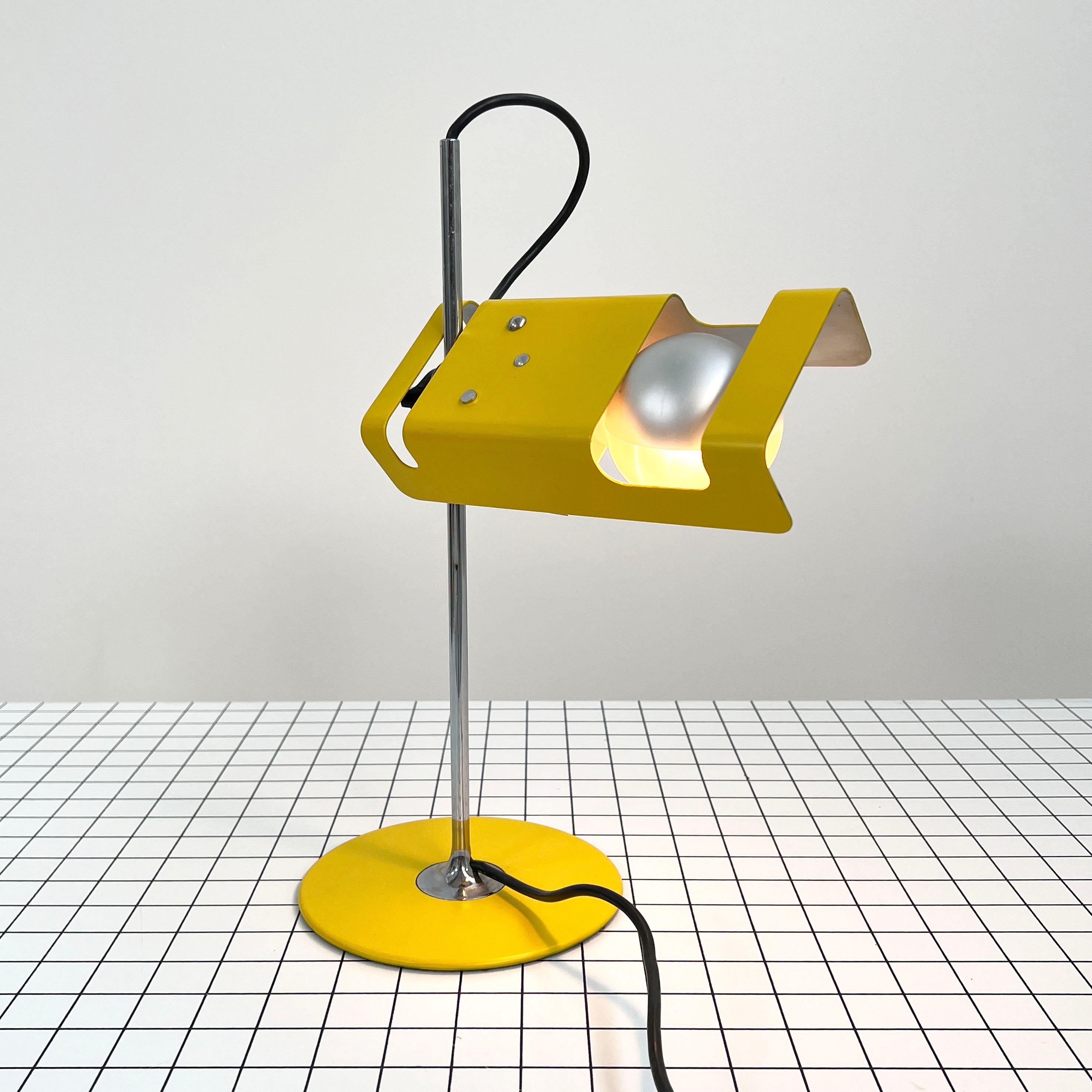 Yellow Spider Desk Lamp by Joe Colombo for Oluce, 1960s 1