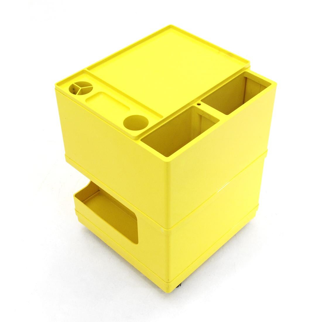 Yellow “Stile” Trolley by Giovanni Pelis for Neolt, 1980s In Good Condition In Savona, IT